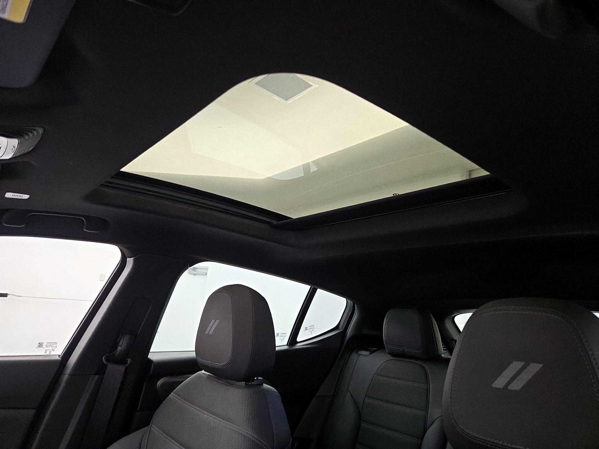 Thumbnail: 2024 Dodge Hornet - 20