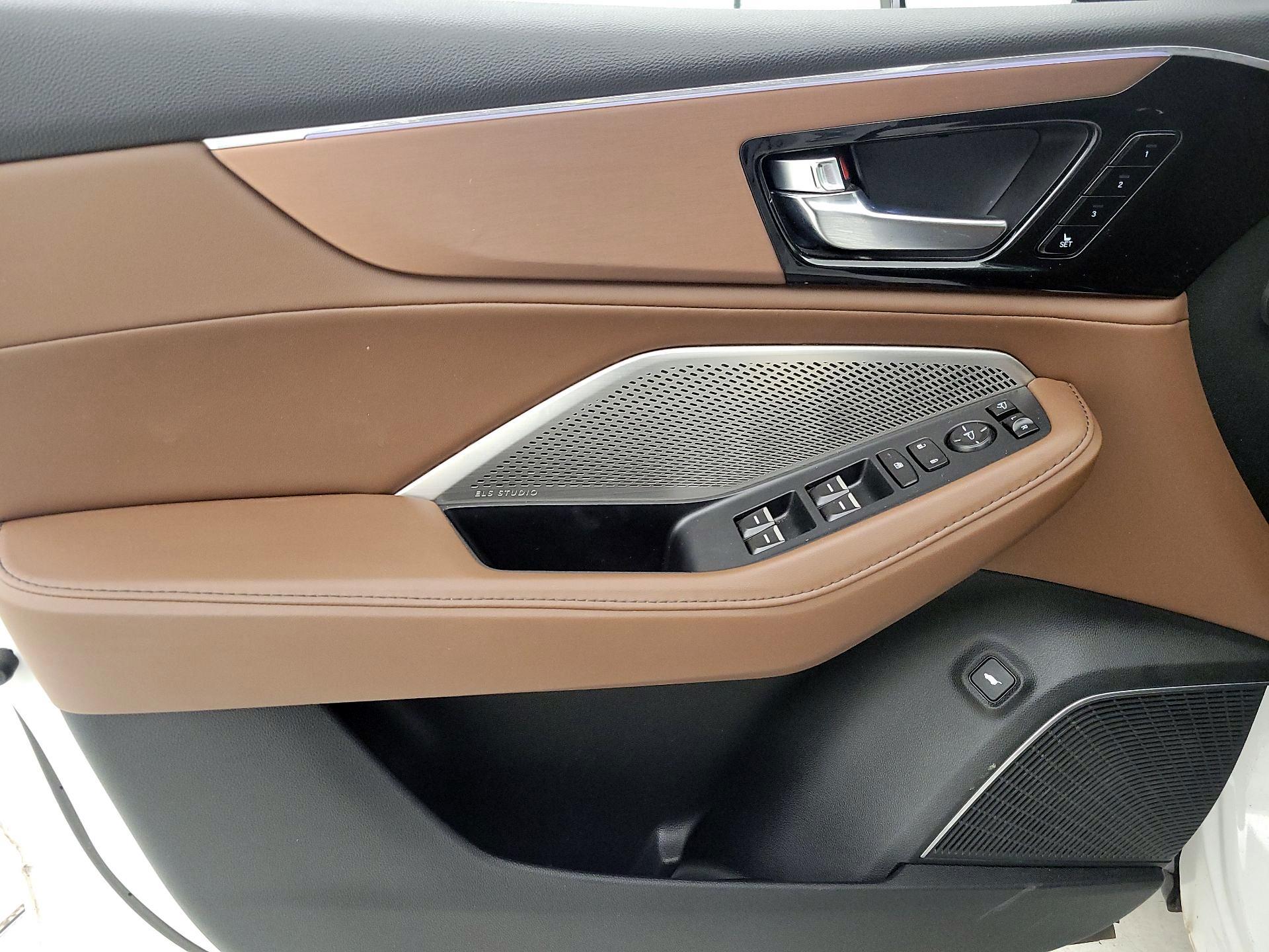 Thumbnail: 2023 Acura MDX - 12