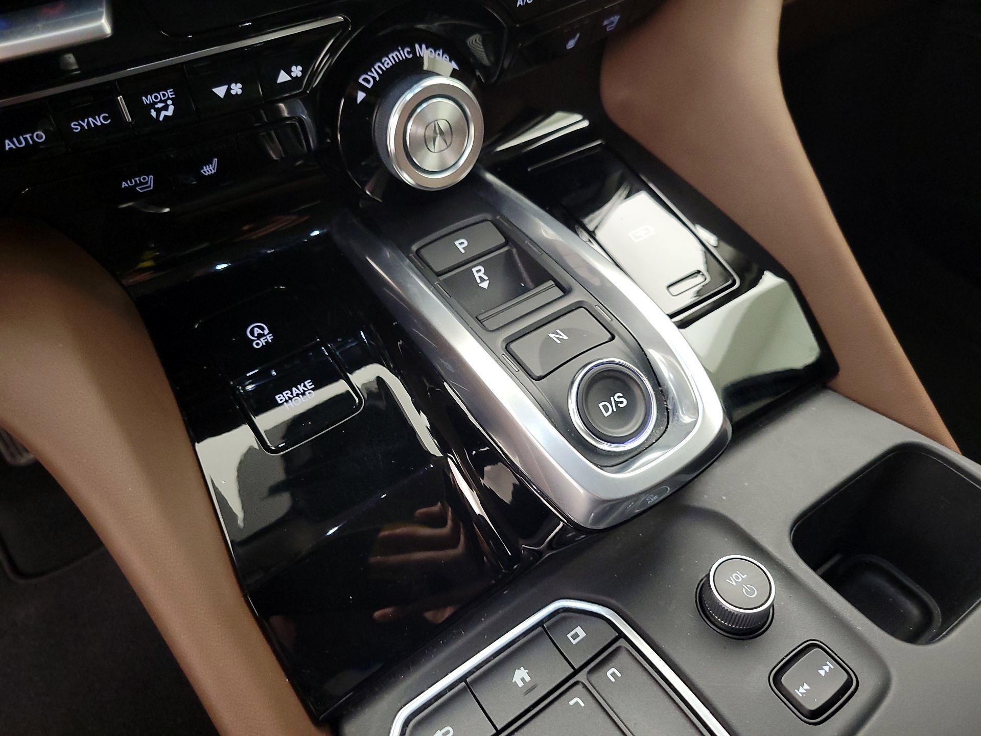 Thumbnail: 2023 Acura MDX - 17