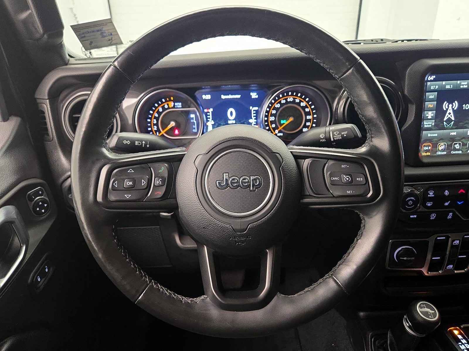 2022 Jeep Gladiator Altitude - Photo 11