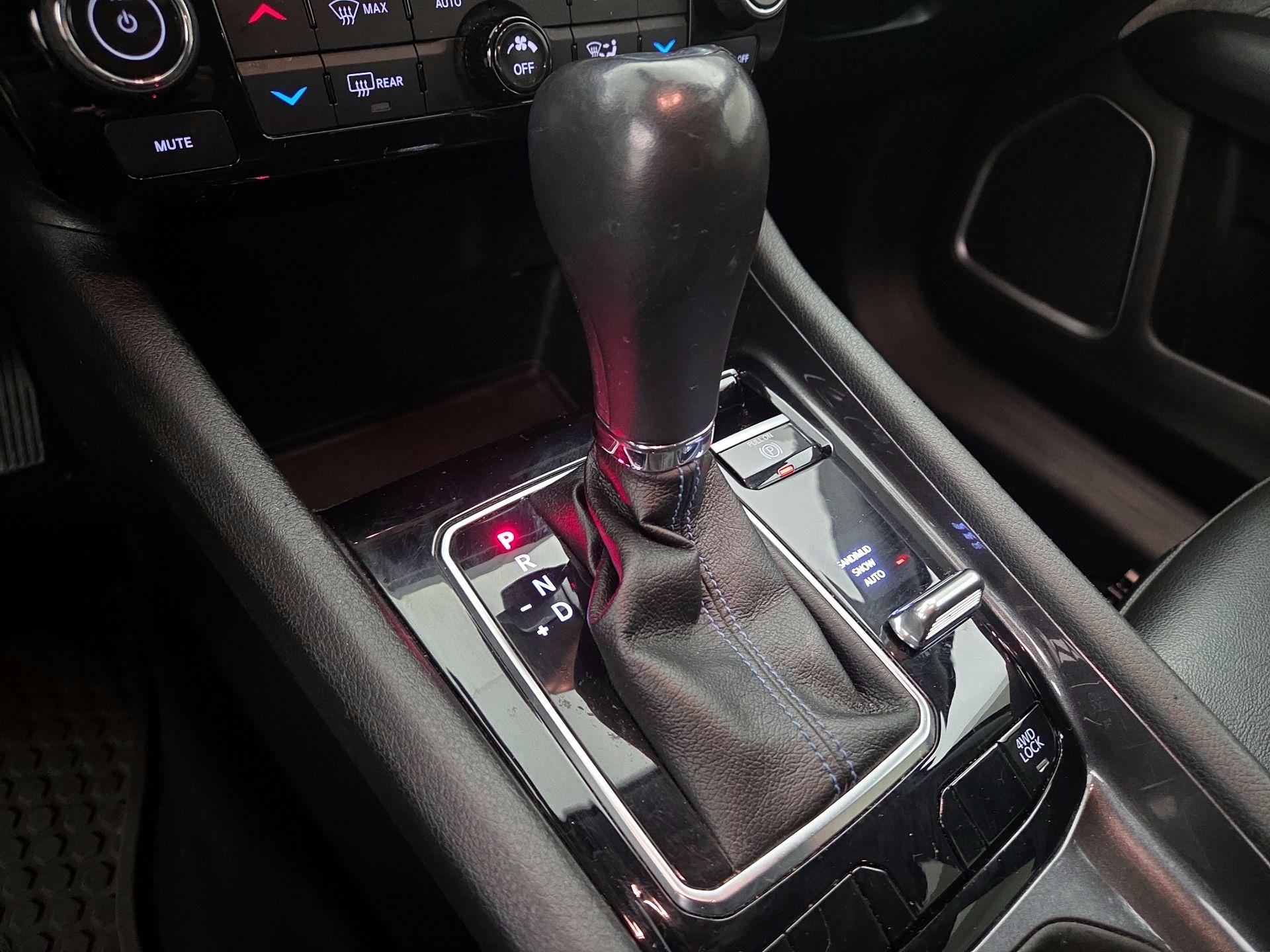 Thumbnail: 2022 Jeep Compass - 17