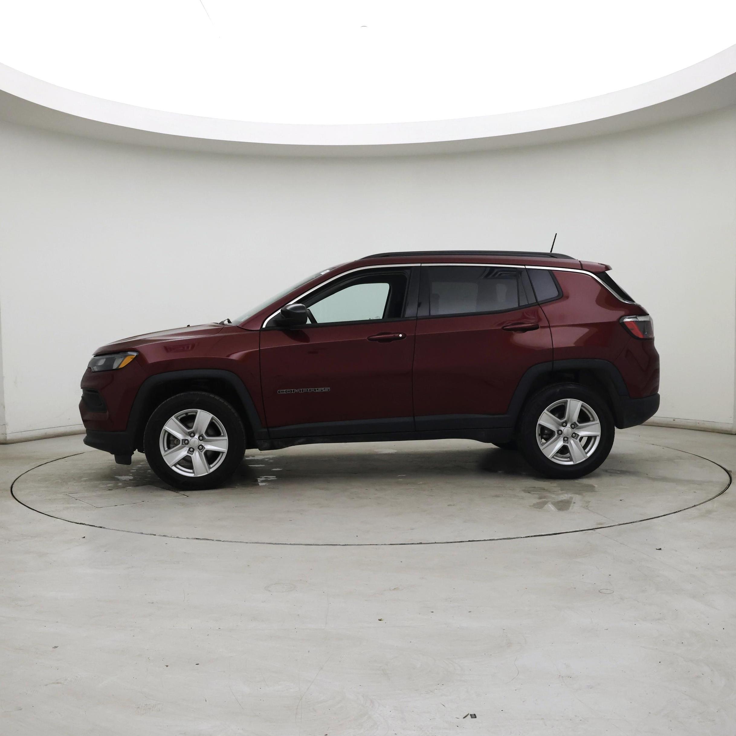 Thumbnail: 2022 Jeep Compass - 3