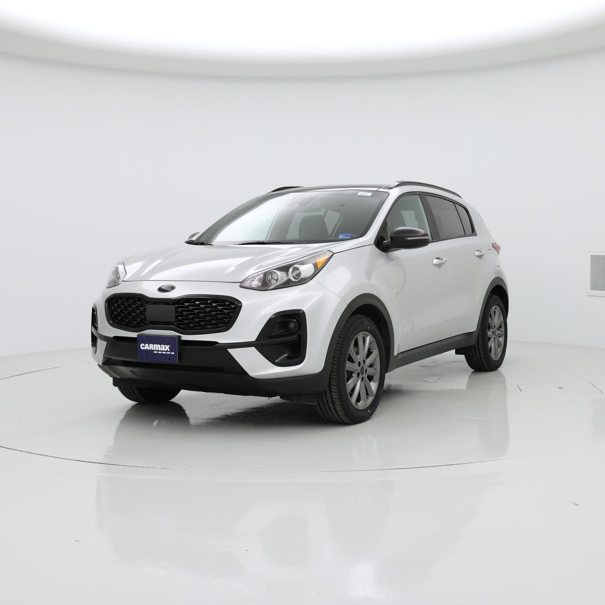 Thumbnail: 2022 Kia Sportage - 4