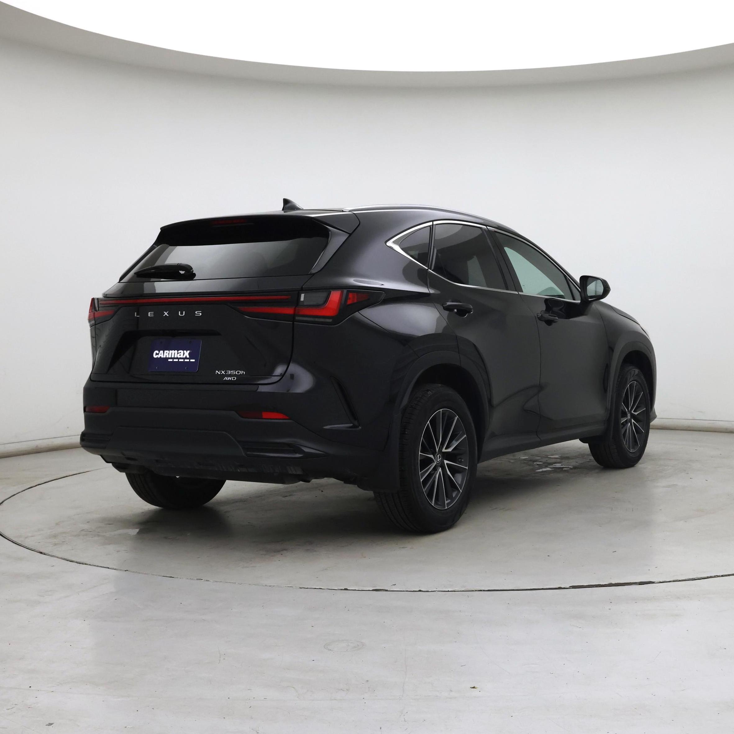 Thumbnail: 2022 Lexus NX - 8