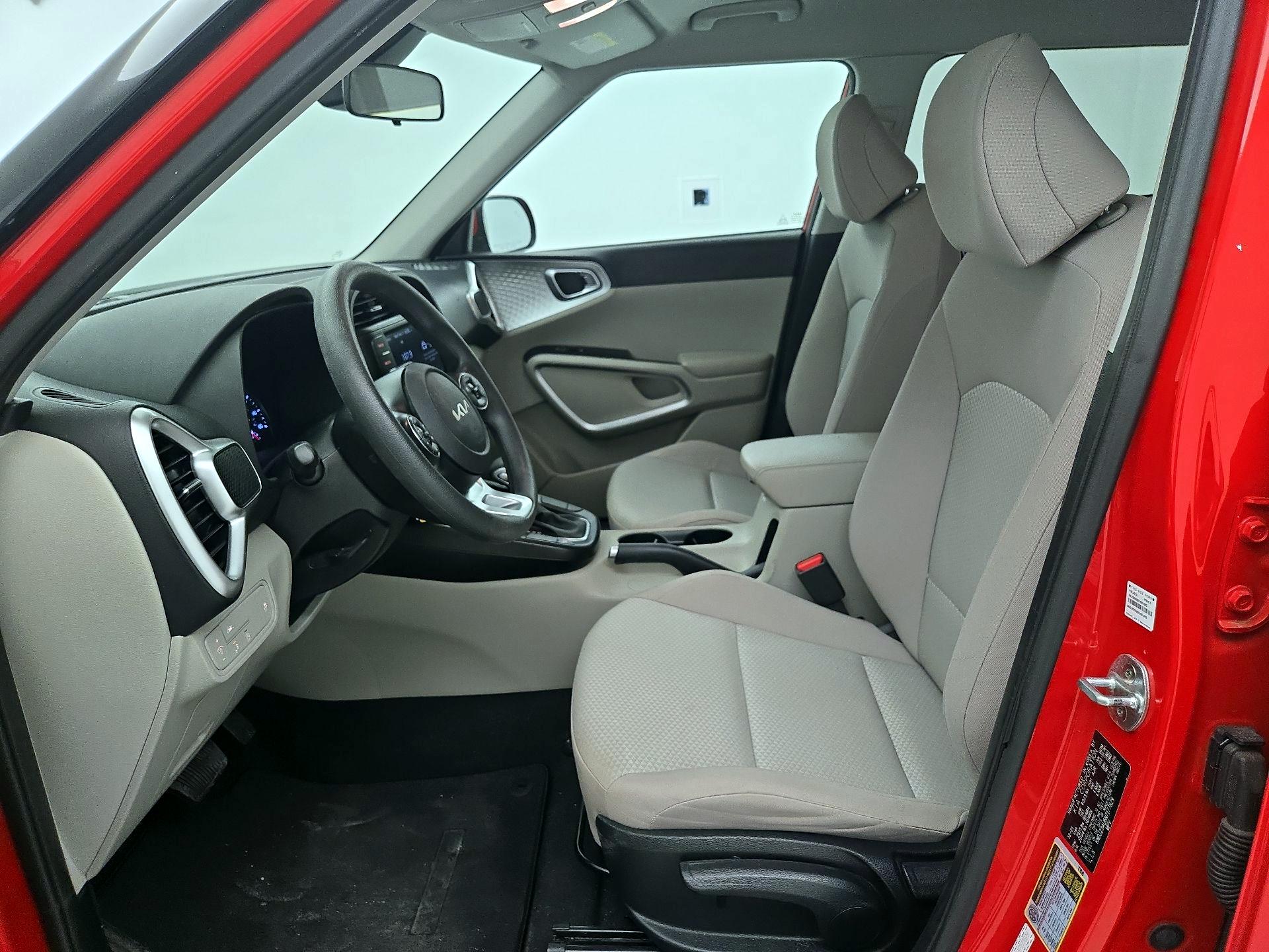 Thumbnail: 2022 Kia Soul - 11