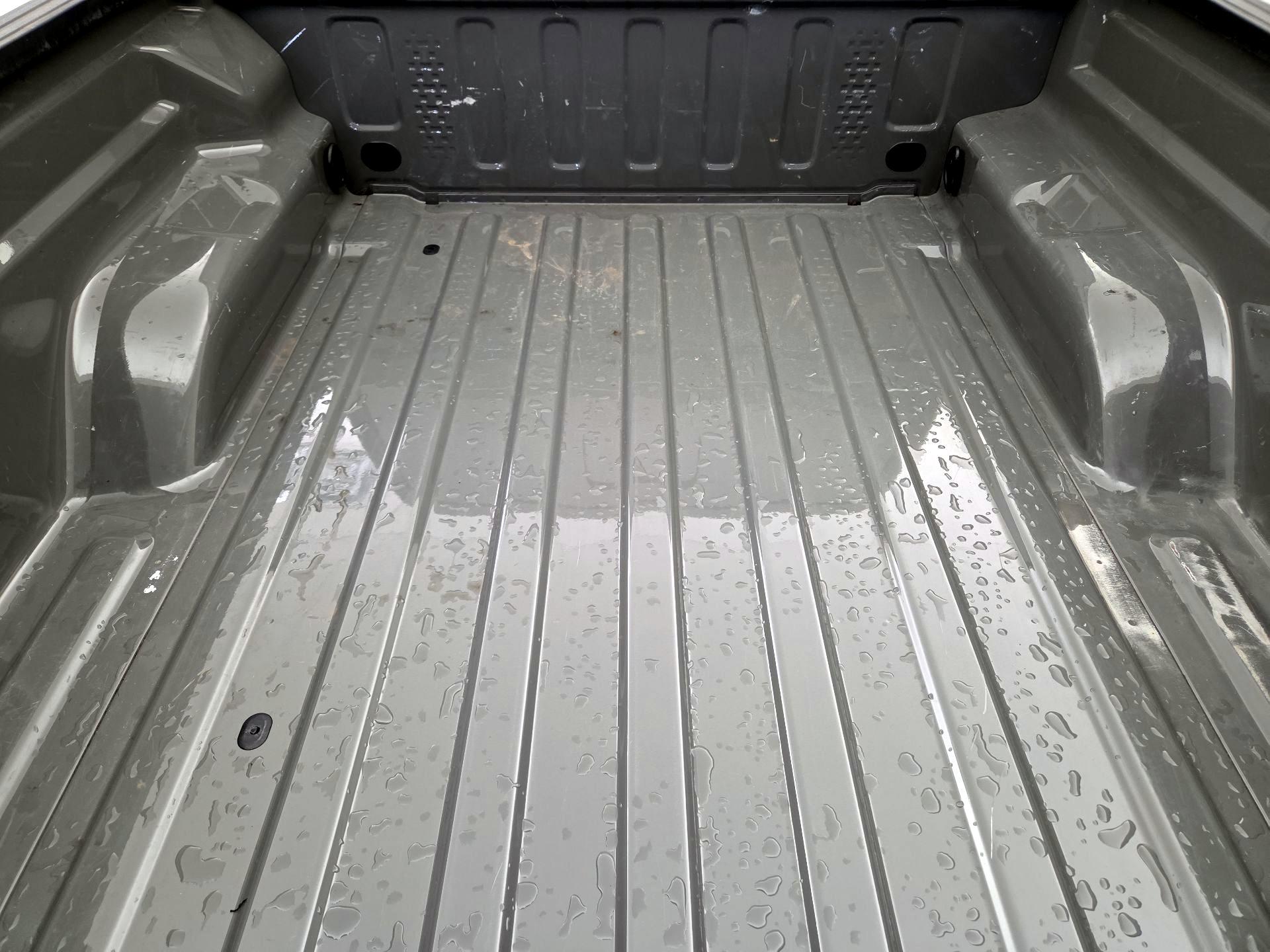 Thumbnail: 2022 Jeep Gladiator - 20