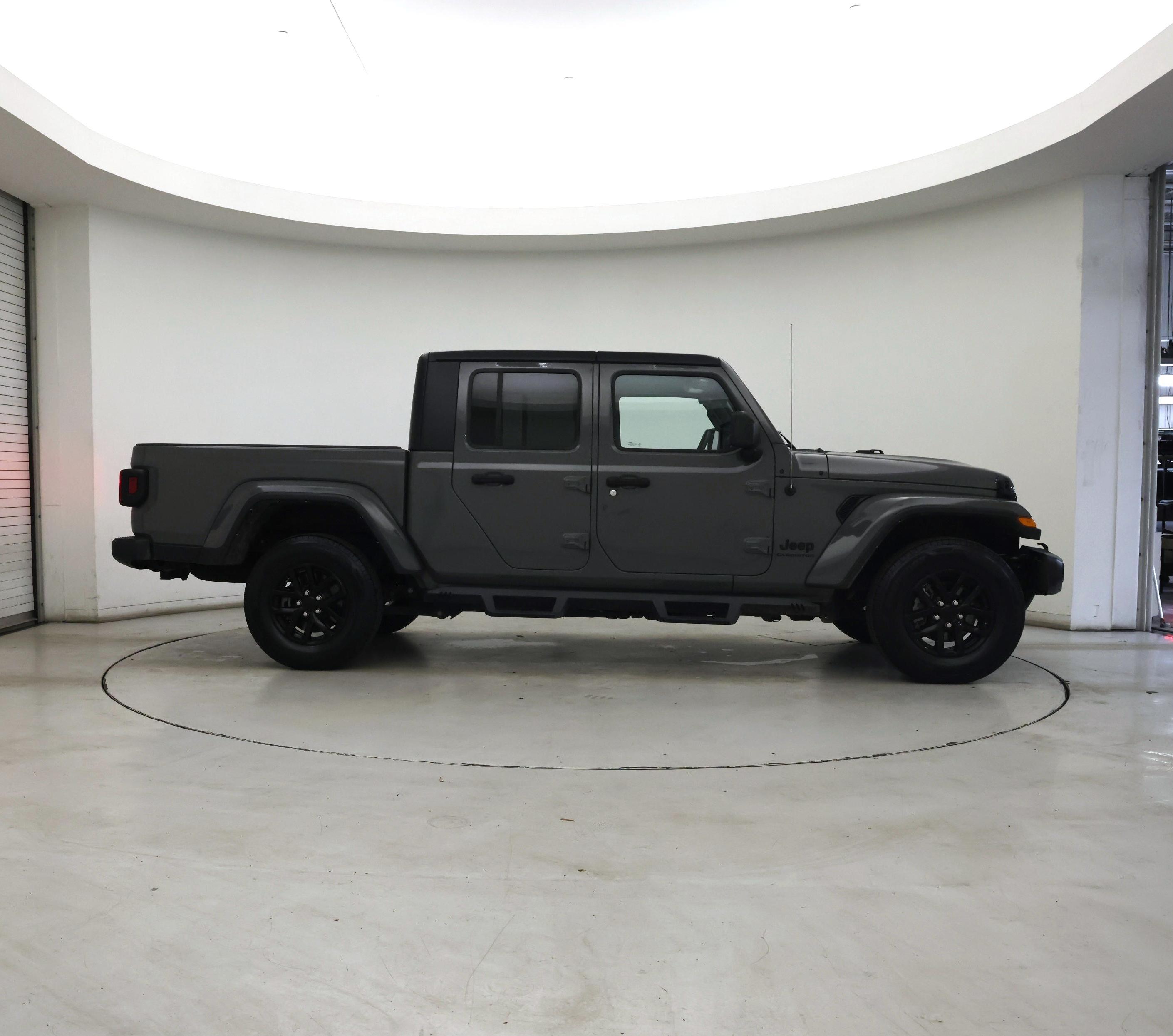 Thumbnail: 2022 Jeep Gladiator - 7