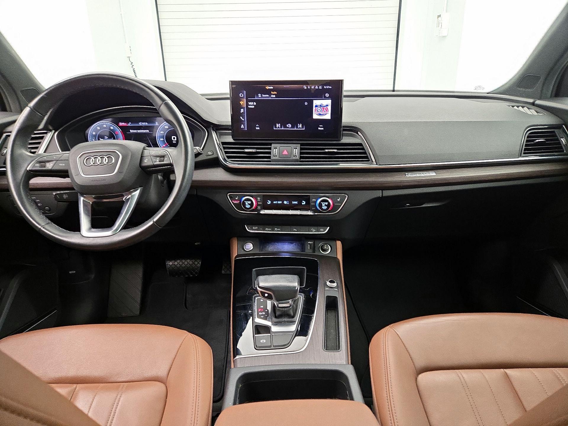 Thumbnail: 2022 Audi Q5 - 9