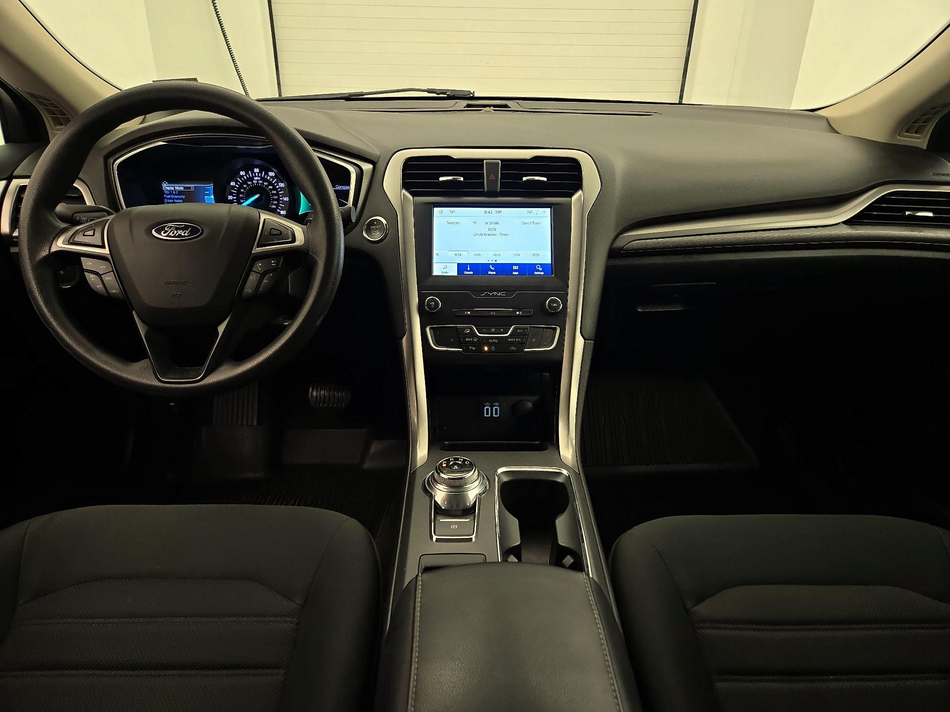 Thumbnail: 2020 Ford Fusion - 9