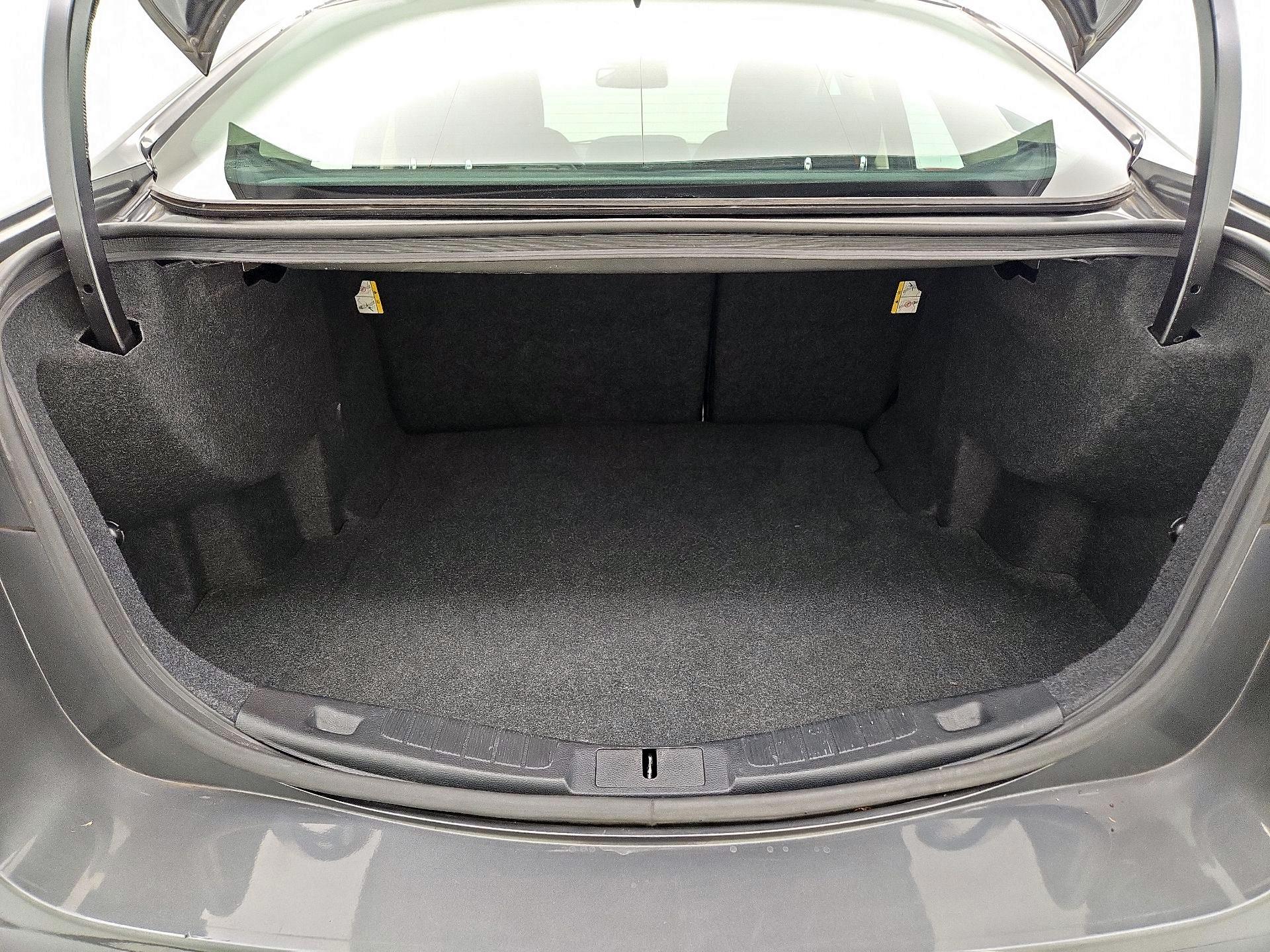 Thumbnail: 2020 Ford Fusion - 20