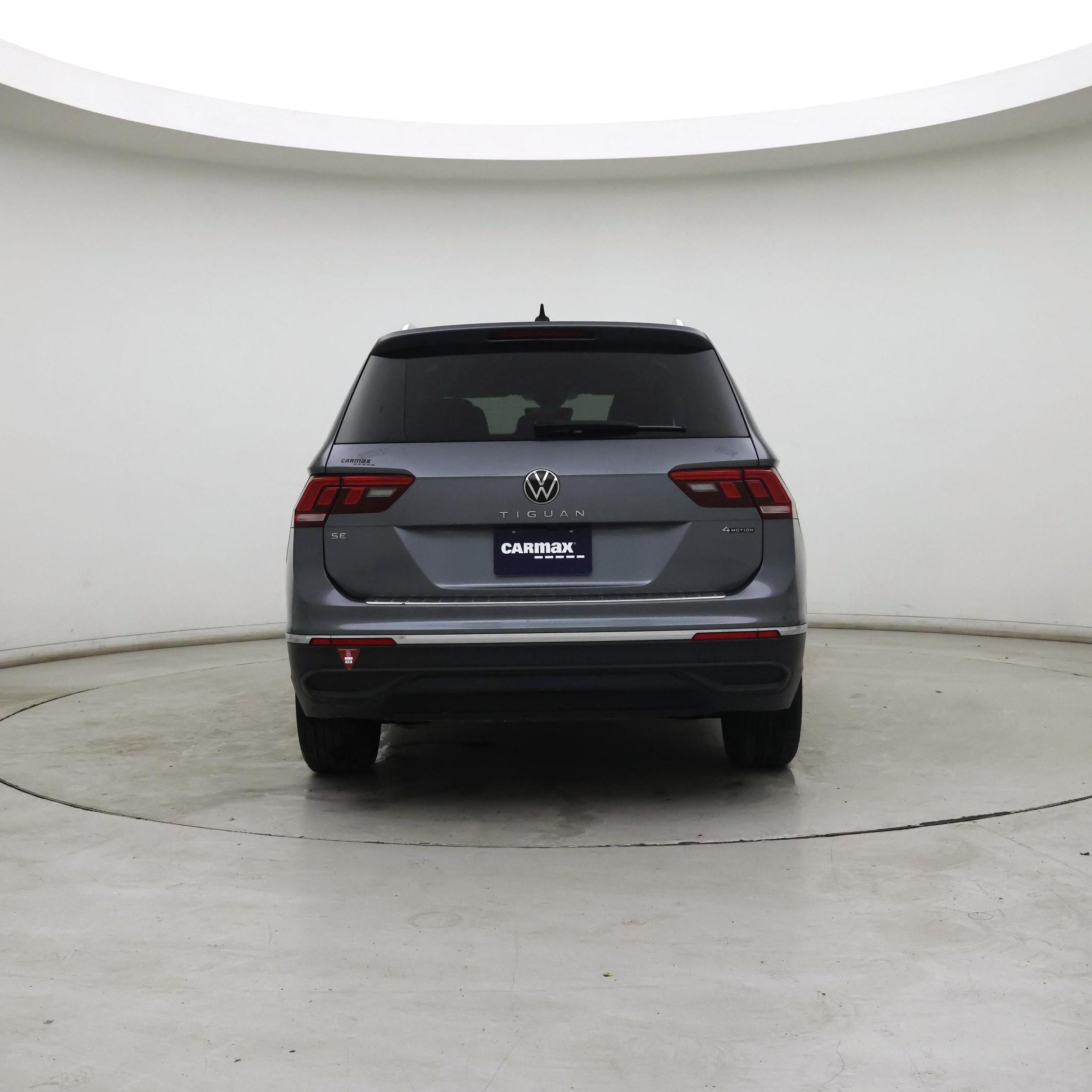 Thumbnail: 2022 Volkswagen Tiguan - 6