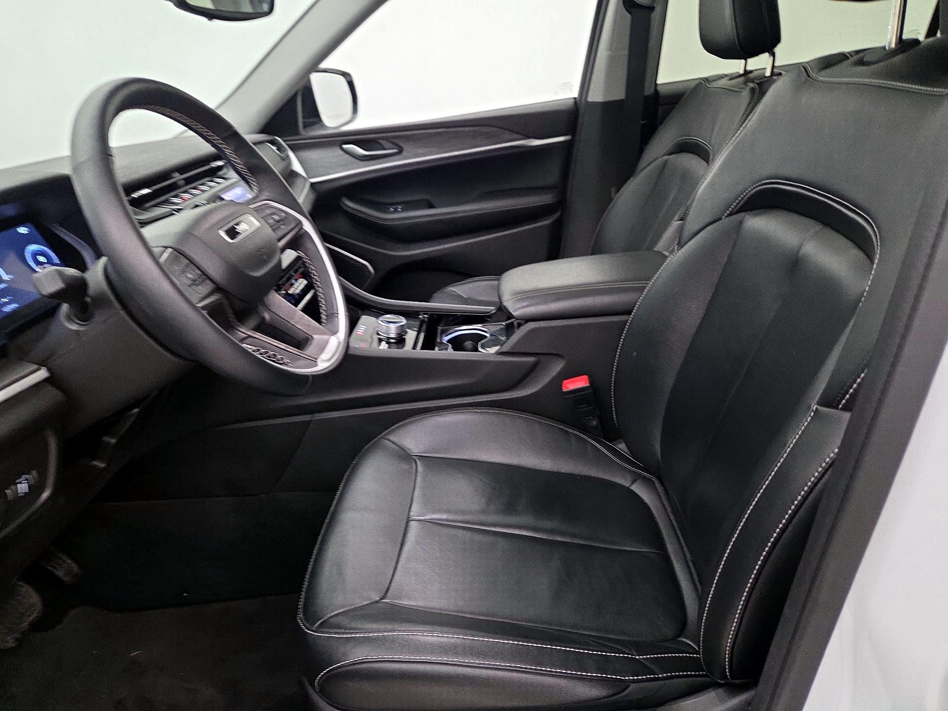 Thumbnail: 2022 Jeep Grand Cherokee L - 11