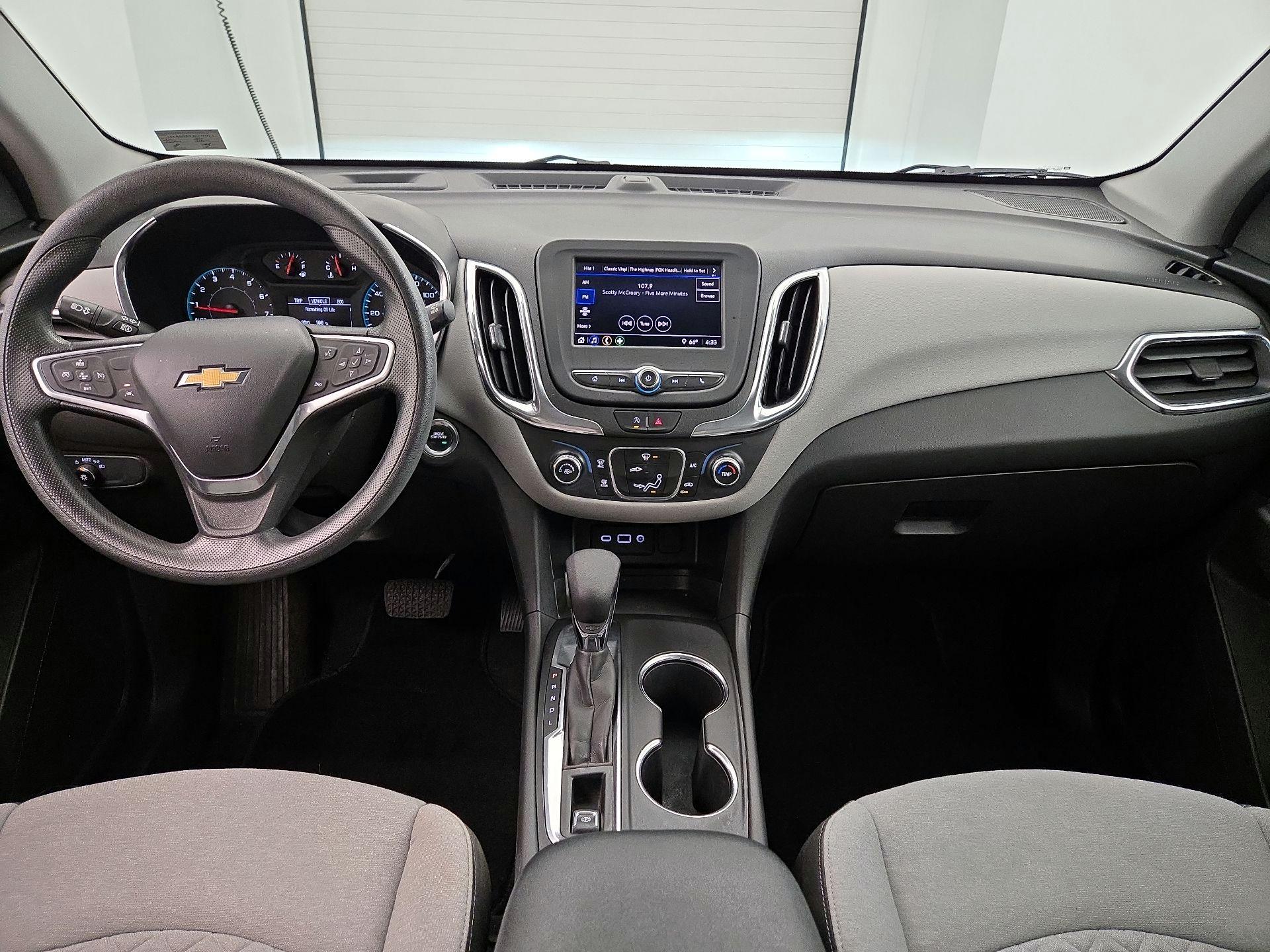 Thumbnail: 2022 Chevrolet Equinox - 9