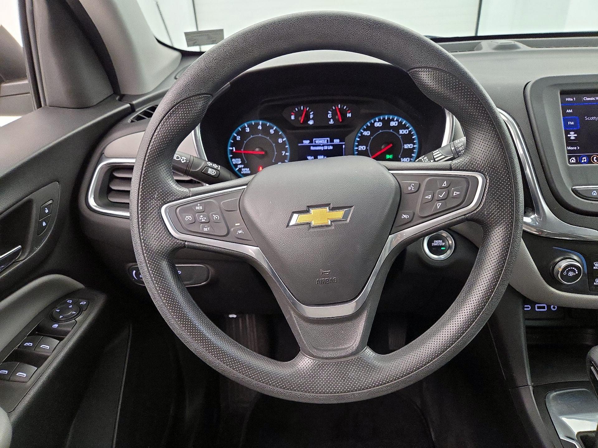 Thumbnail: 2022 Chevrolet Equinox - 10