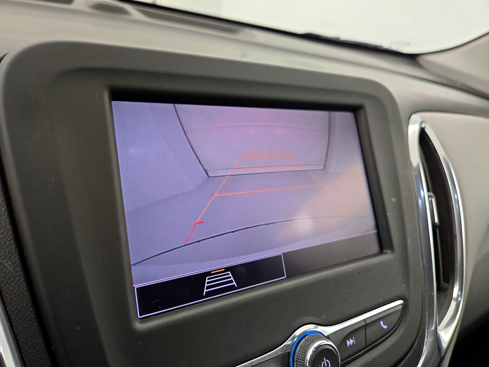 Thumbnail: 2022 Chevrolet Equinox - 14