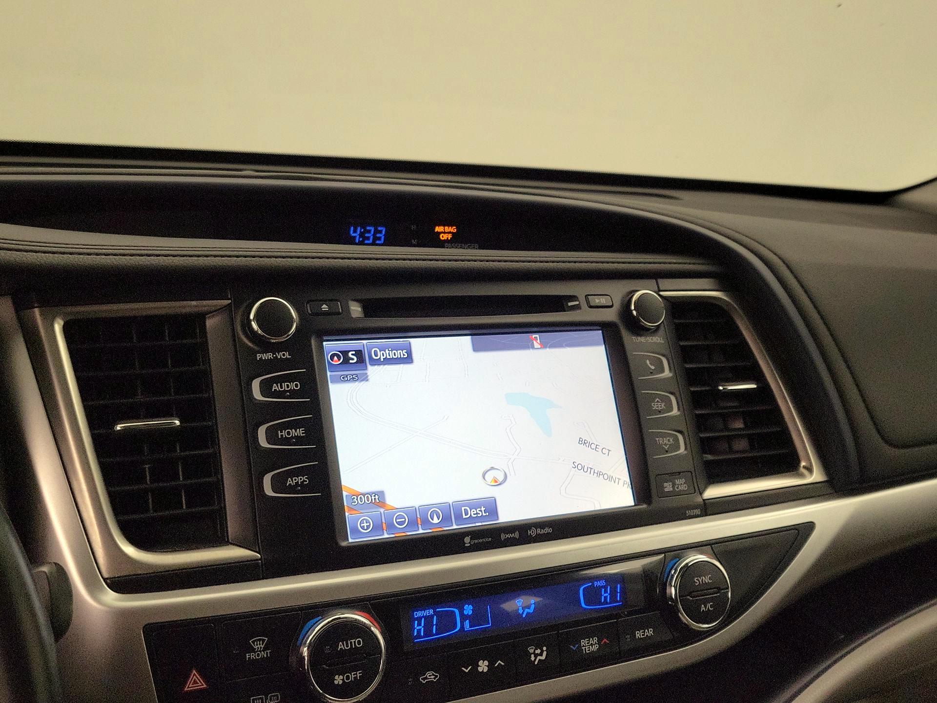 Thumbnail: 2018 Toyota Highlander - 14