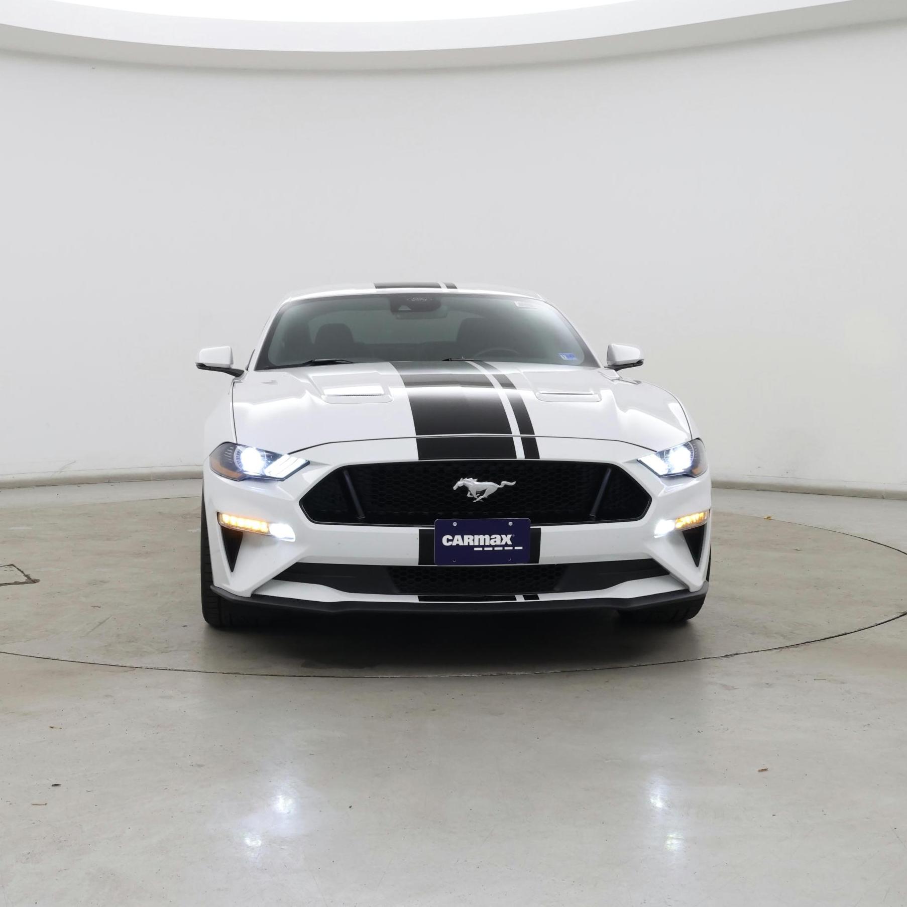 Thumbnail: 2022 Ford Mustang - 5