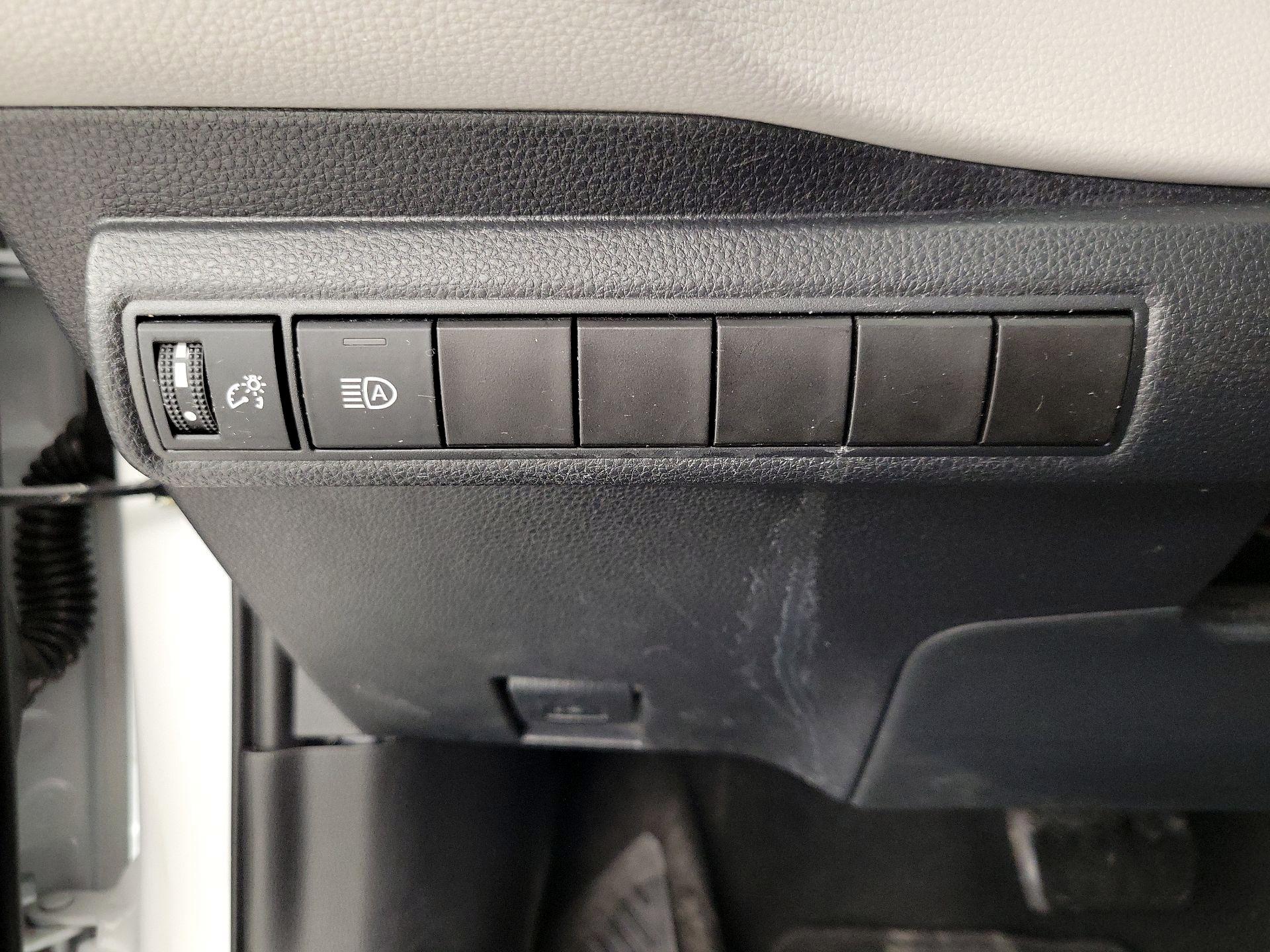 Thumbnail: 2023 Toyota Corolla - 13