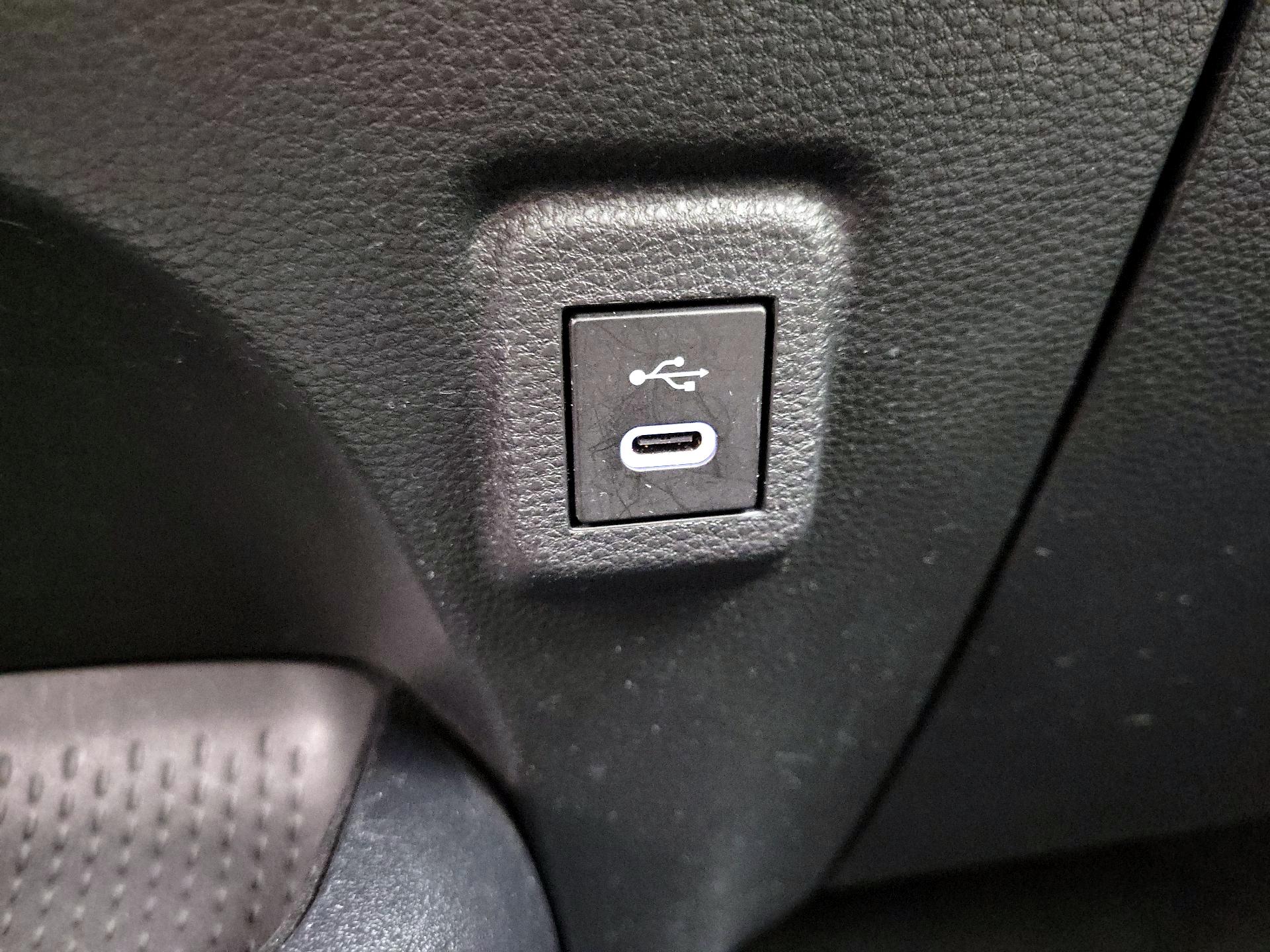 Thumbnail: 2023 Toyota Corolla - 18