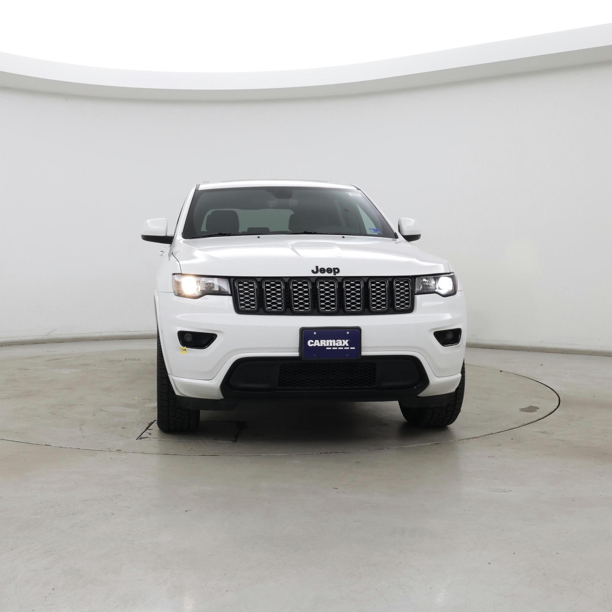 Thumbnail: 2022 Jeep Grand Cherokee - 5