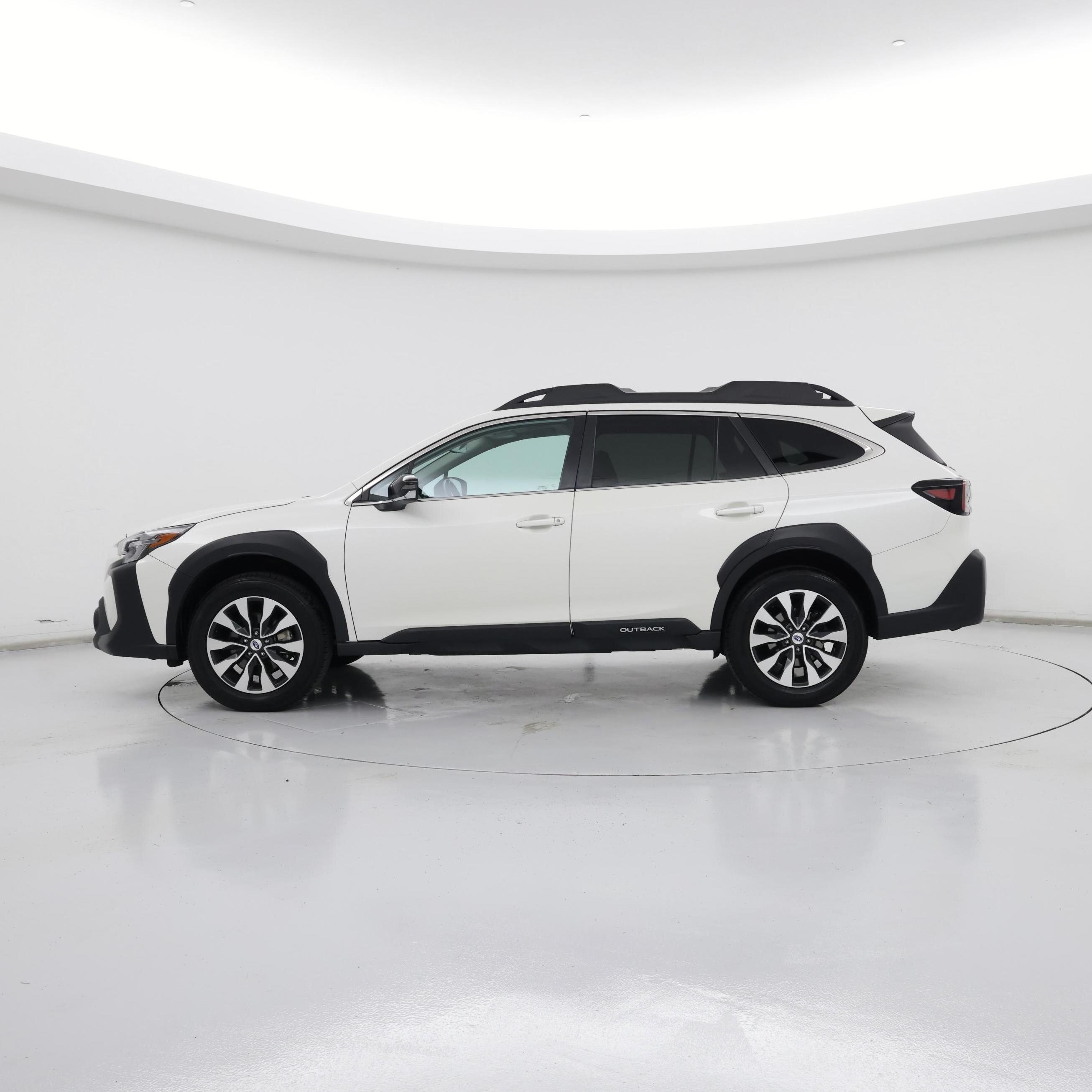 Thumbnail: 2023 Subaru Outback - 3