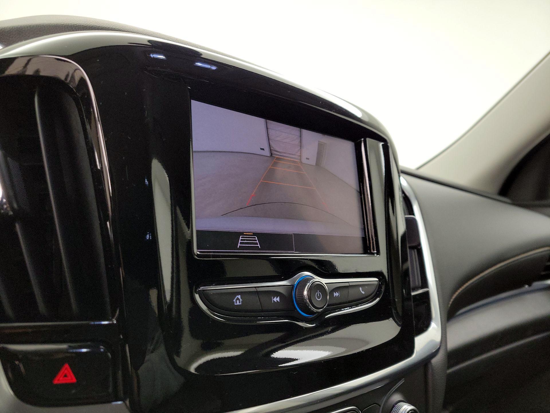 Thumbnail: 2021 Chevrolet Traverse - 14