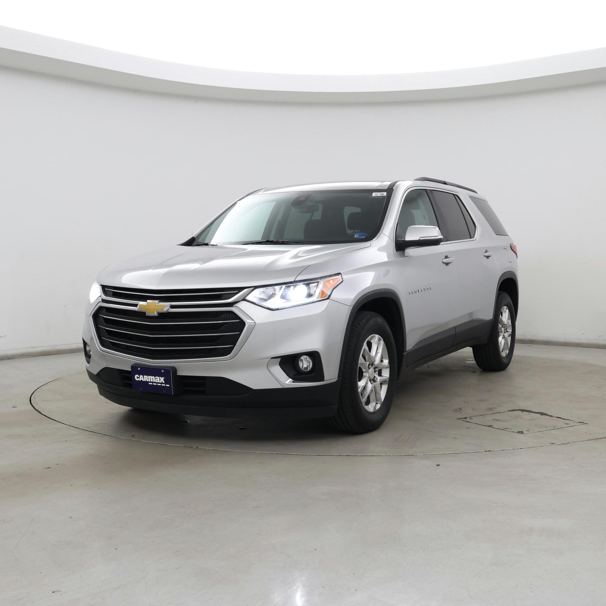 Thumbnail: 2021 Chevrolet Traverse - 4