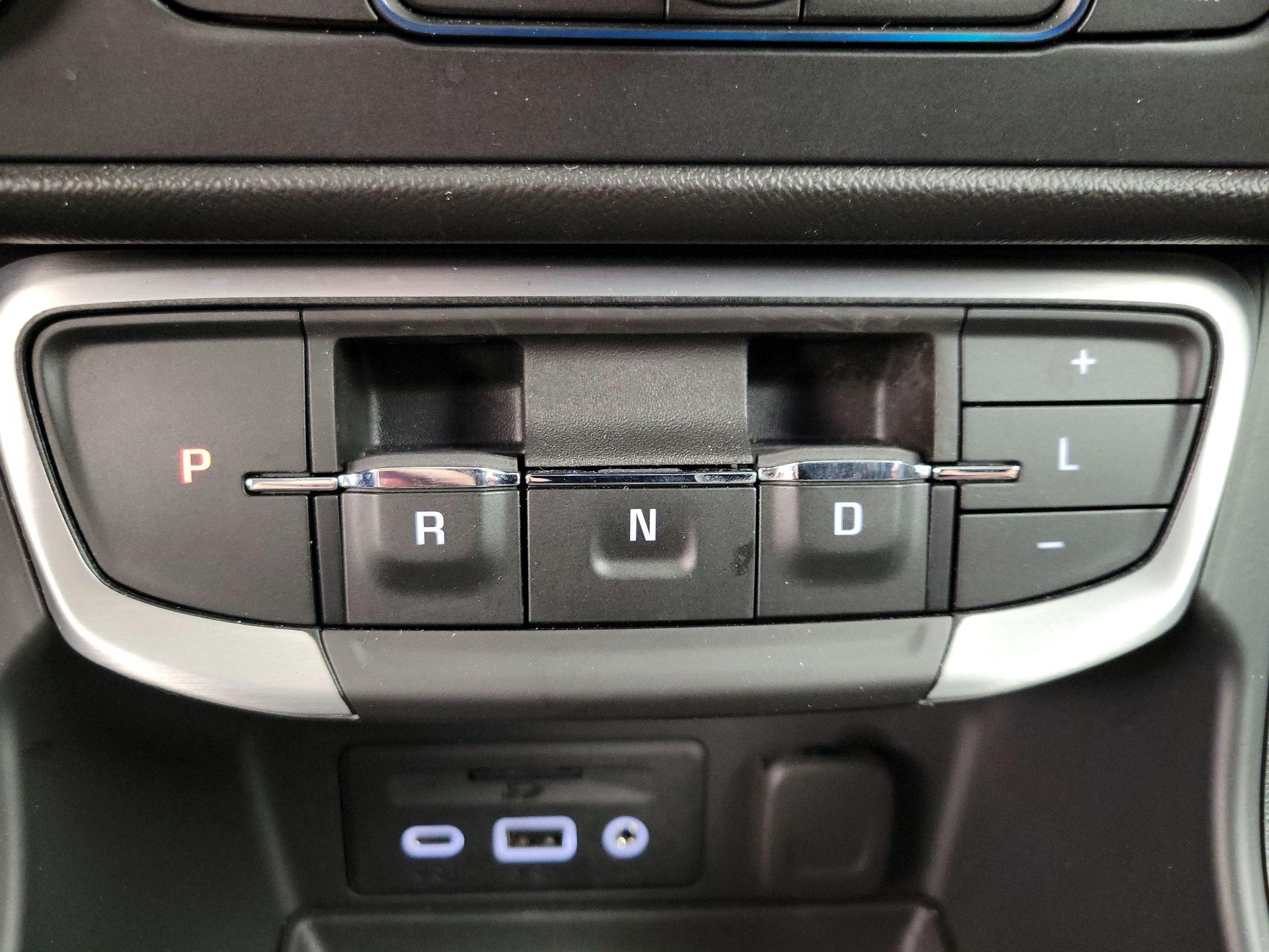 Thumbnail: 2022 GMC Terrain - 18