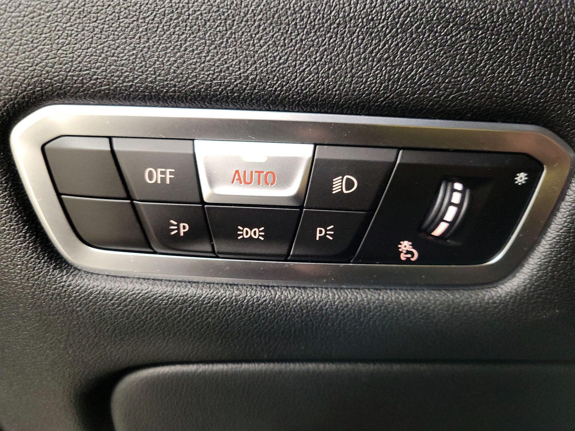 Thumbnail: 2023 BMW X5 - 13