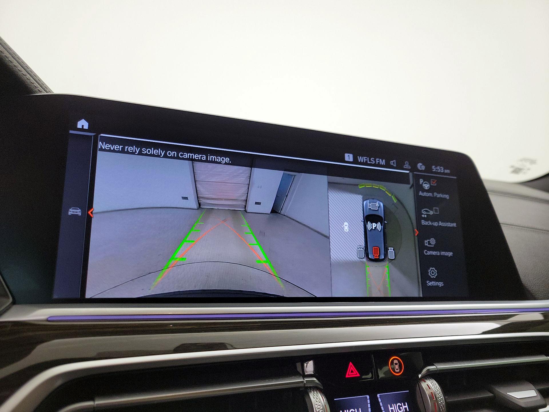 Thumbnail: 2023 BMW X5 - 15