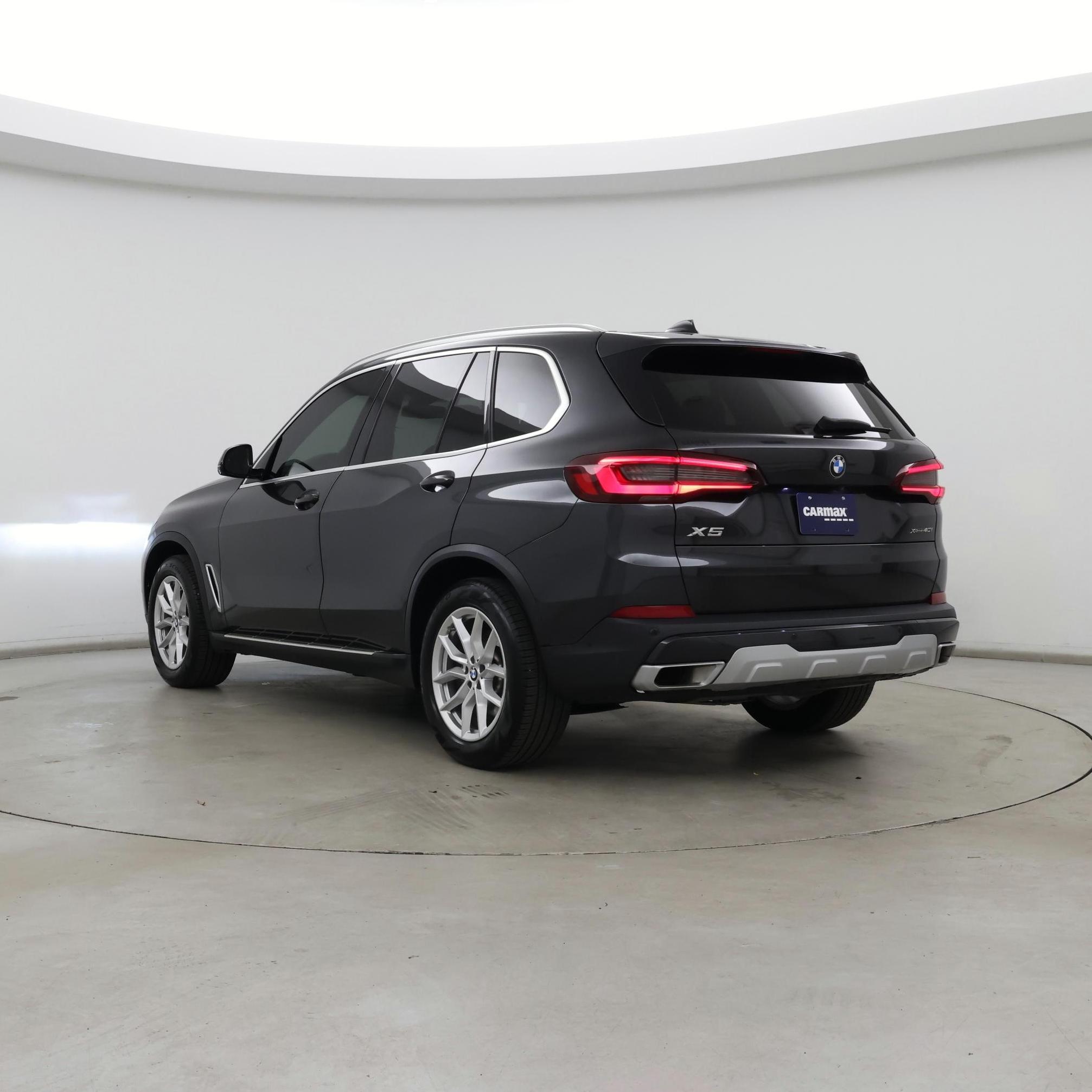 Thumbnail: 2023 BMW X5 - 2