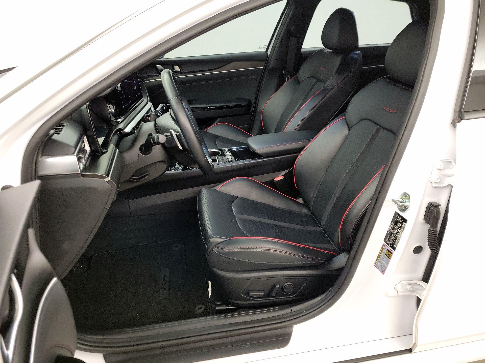 Thumbnail: 2022 Kia K5 - 11