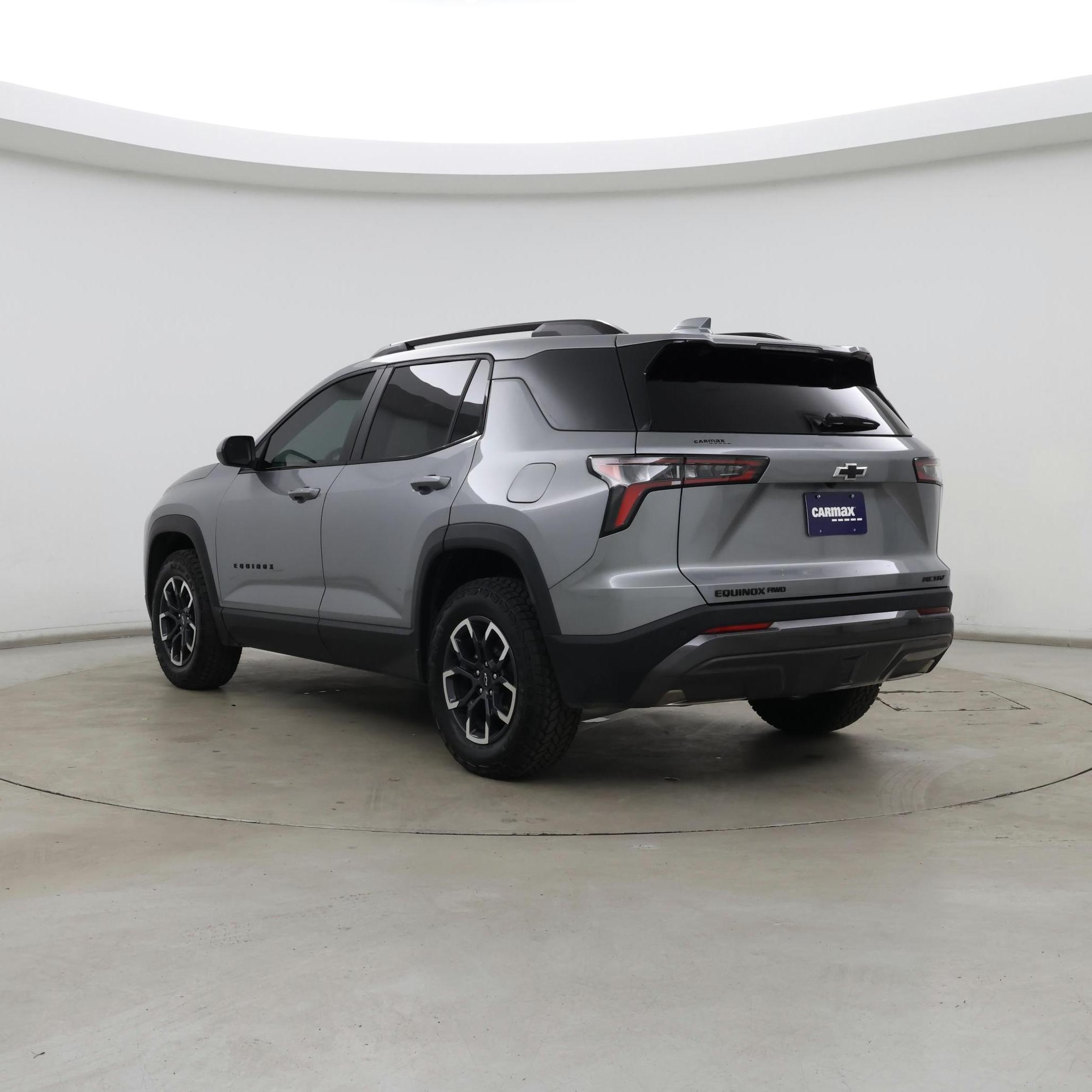 Thumbnail: 2025 Chevrolet Equinox - 2