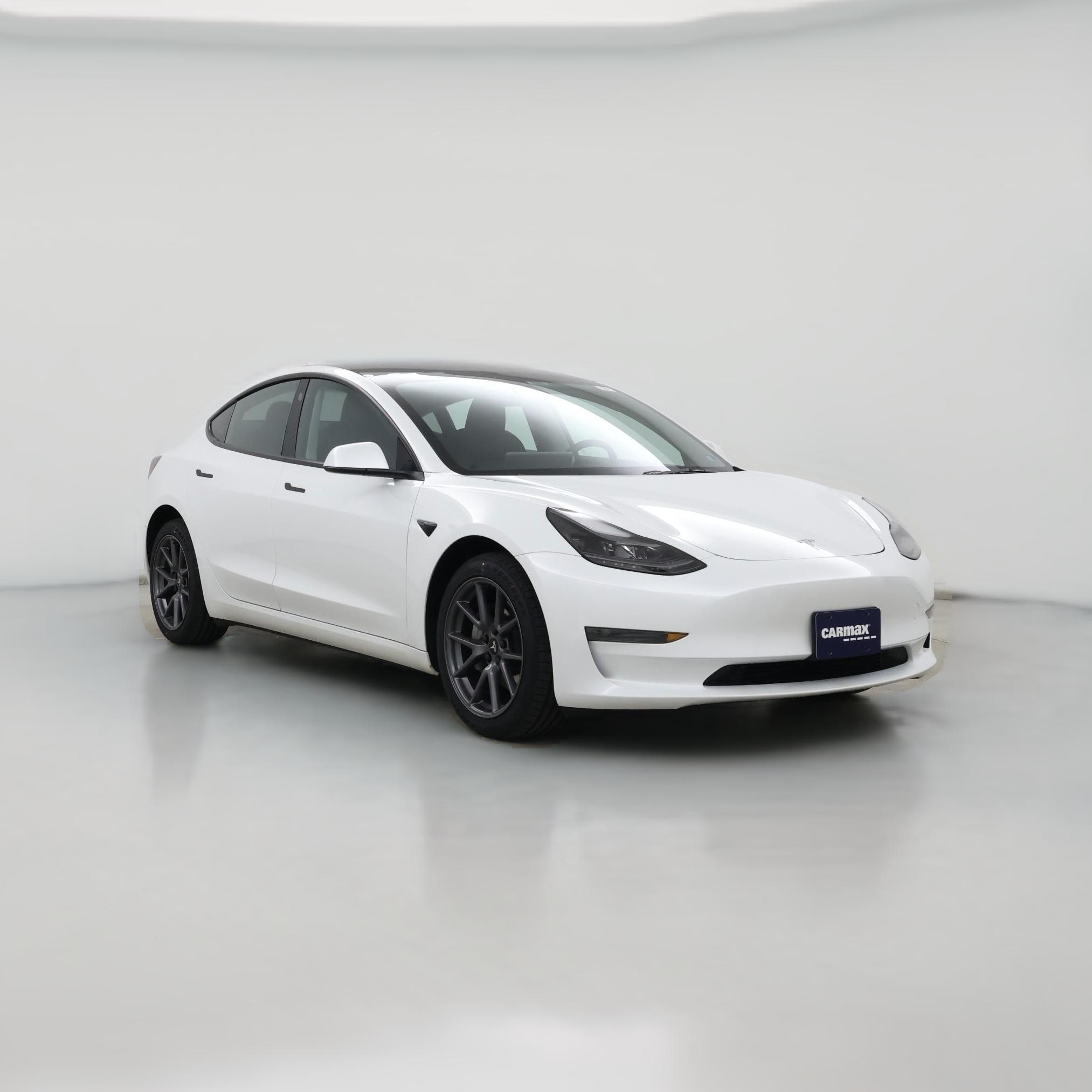 Thumbnail: 2023 Tesla Model 3 - 1