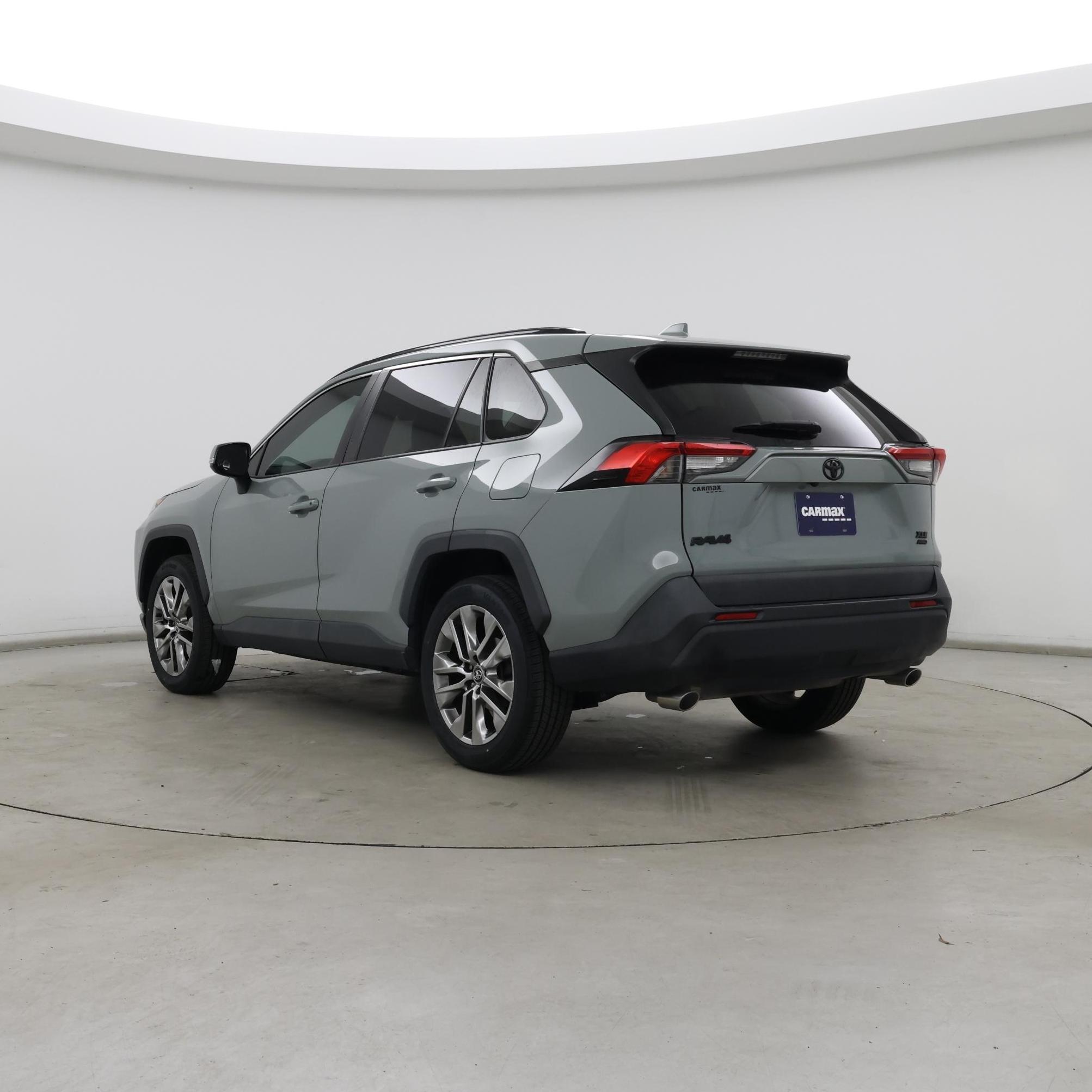 Thumbnail: 2020 Toyota RAV4 - 2