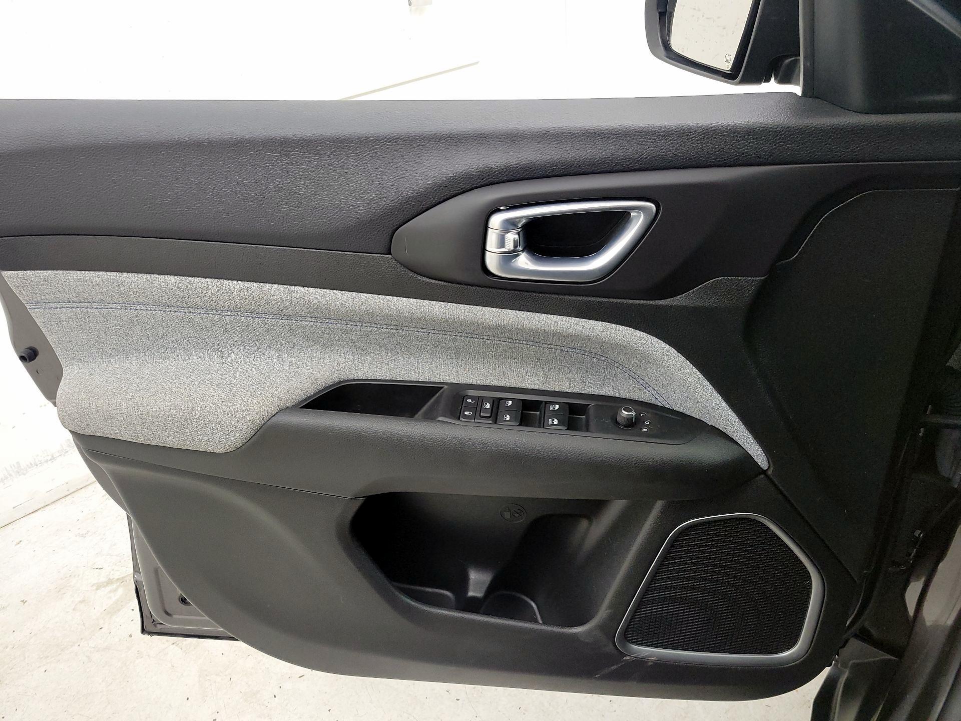 Thumbnail: 2022 Jeep Compass - 12