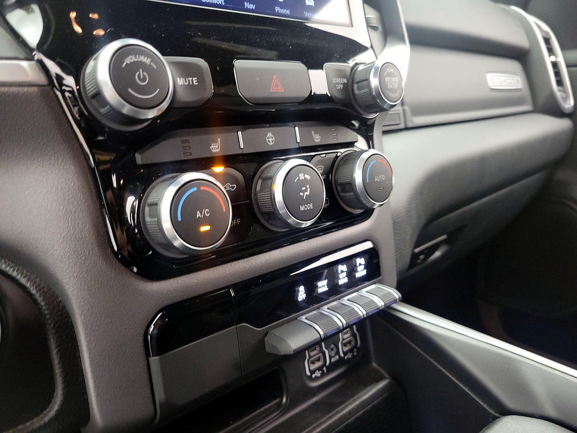 Thumbnail: 2022 RAM 1500 - 16