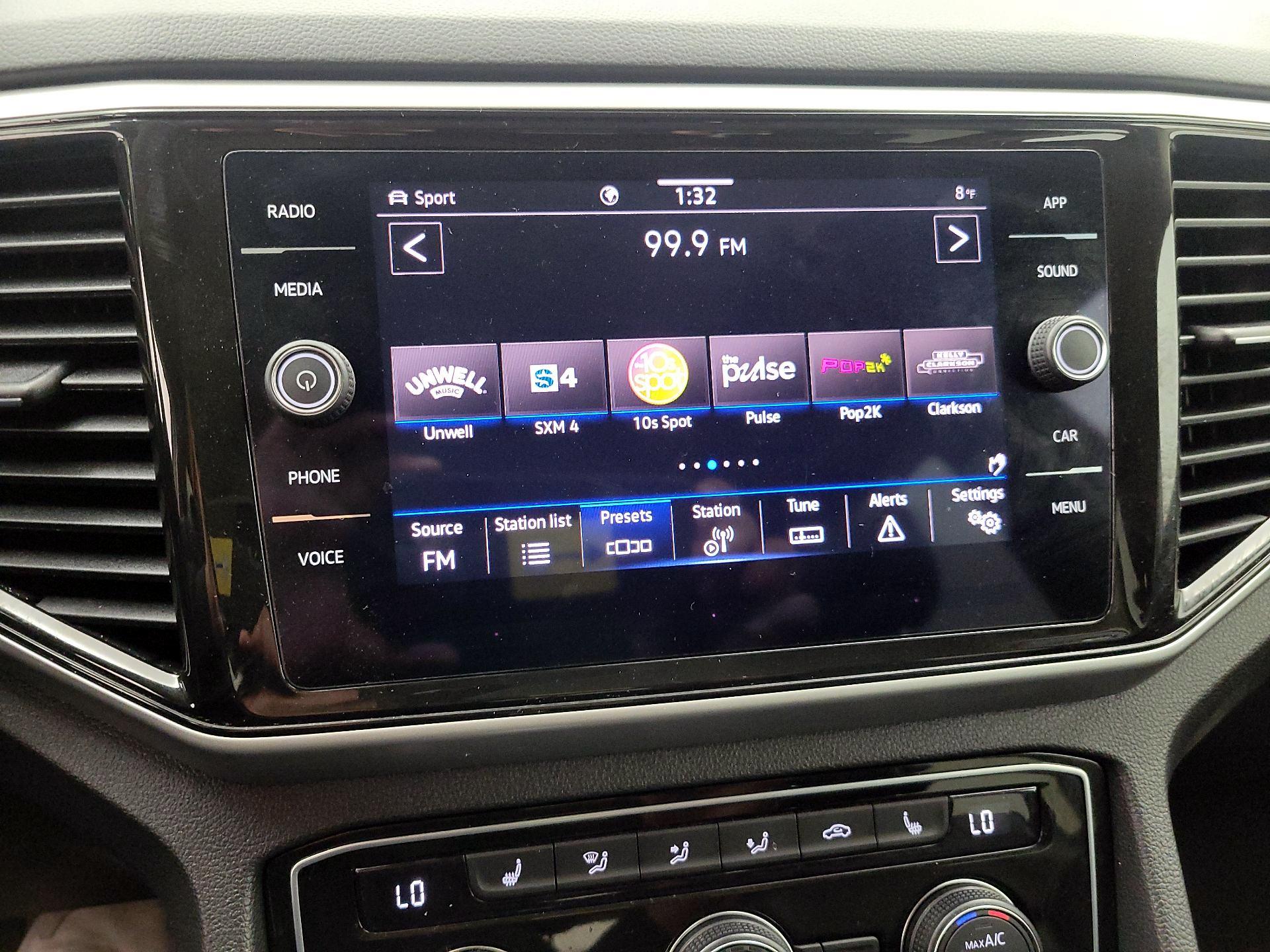 Thumbnail: 2022 Volkswagen Atlas - 15