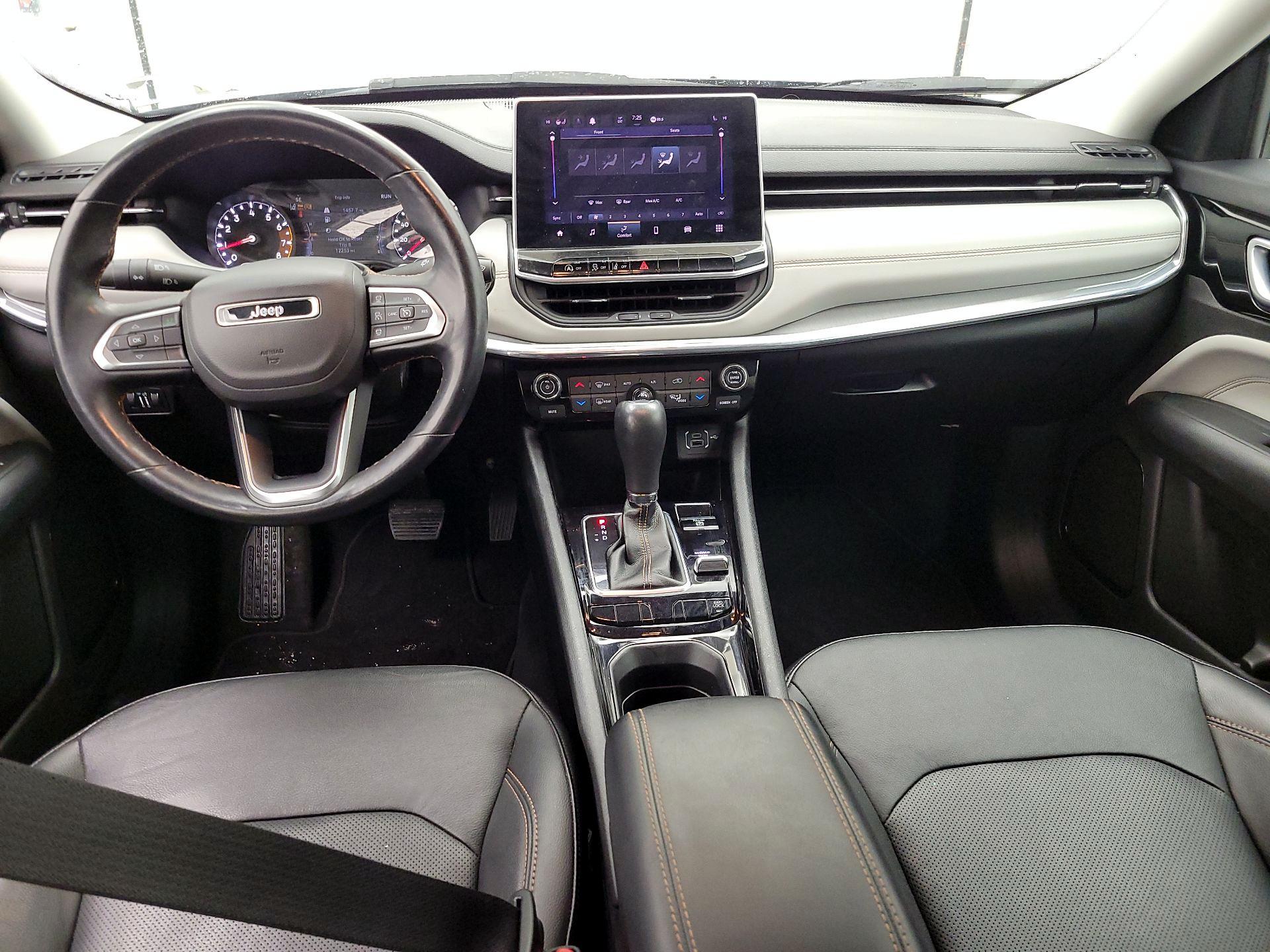 Thumbnail: 2022 Jeep Compass - 9