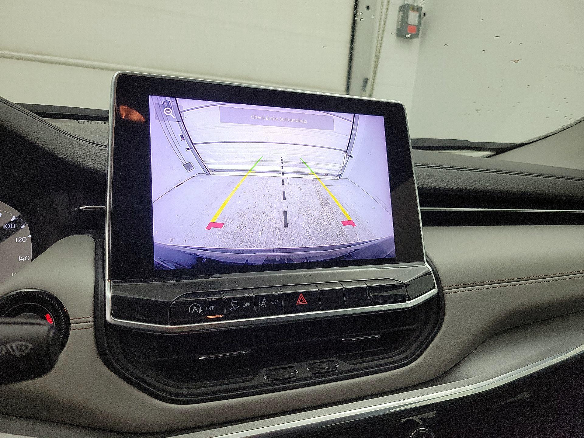 Thumbnail: 2022 Jeep Compass - 14