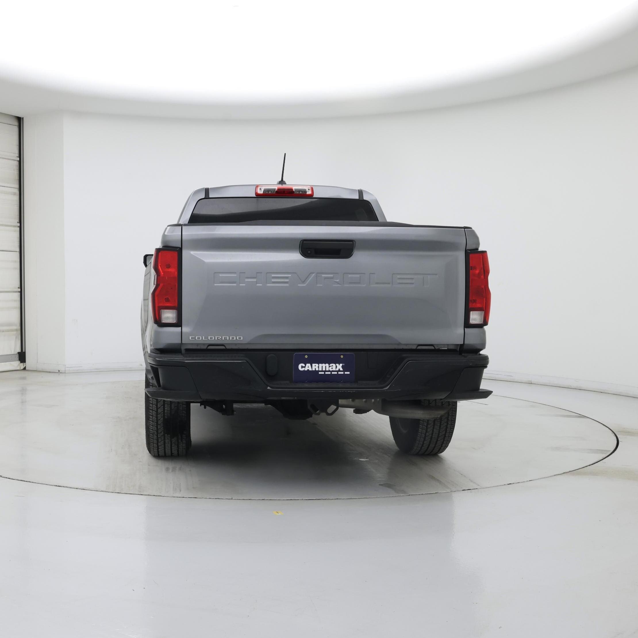 Thumbnail: 2023 Chevrolet Colorado - 6