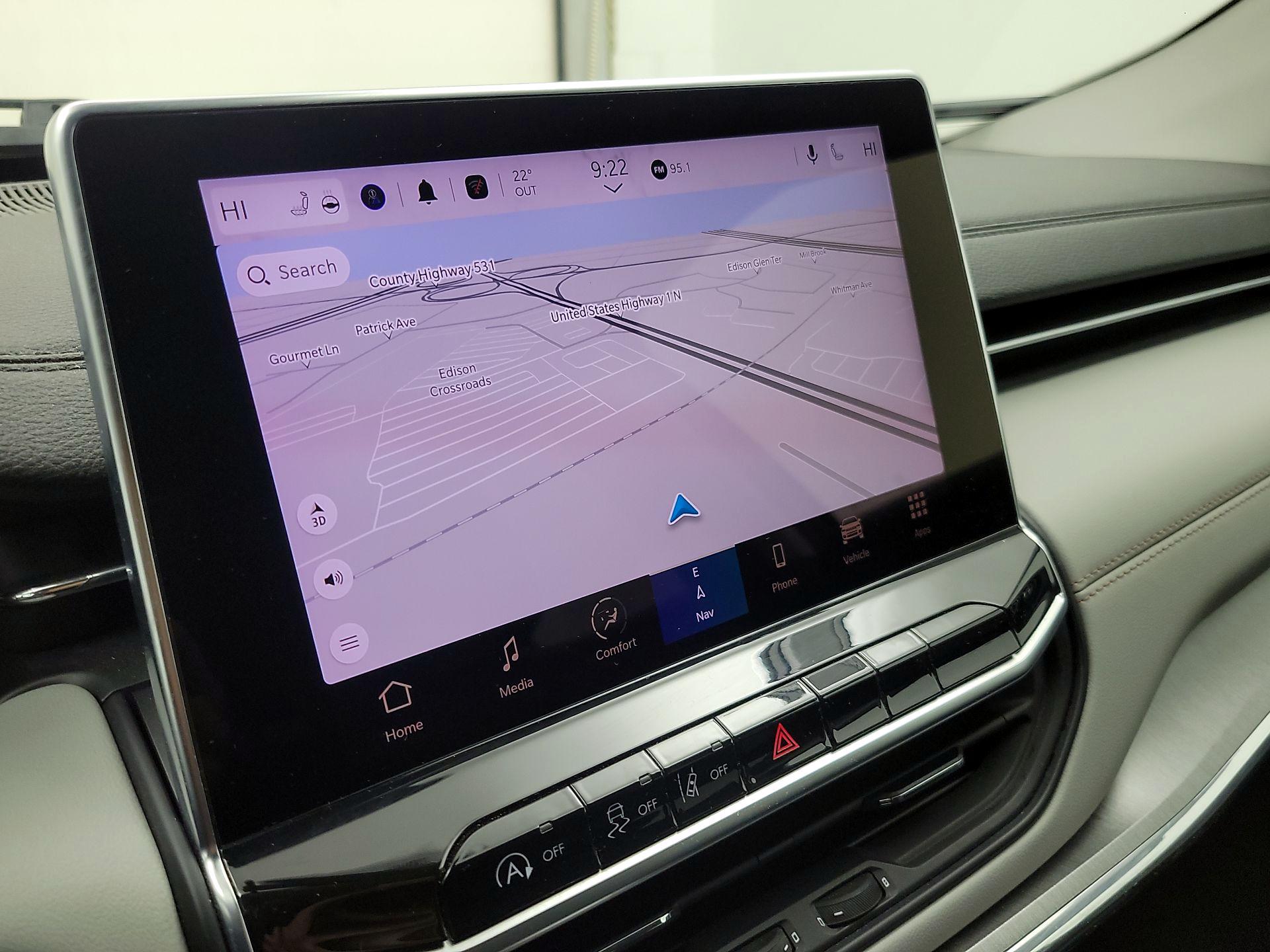 Thumbnail: 2022 Jeep Compass - 14