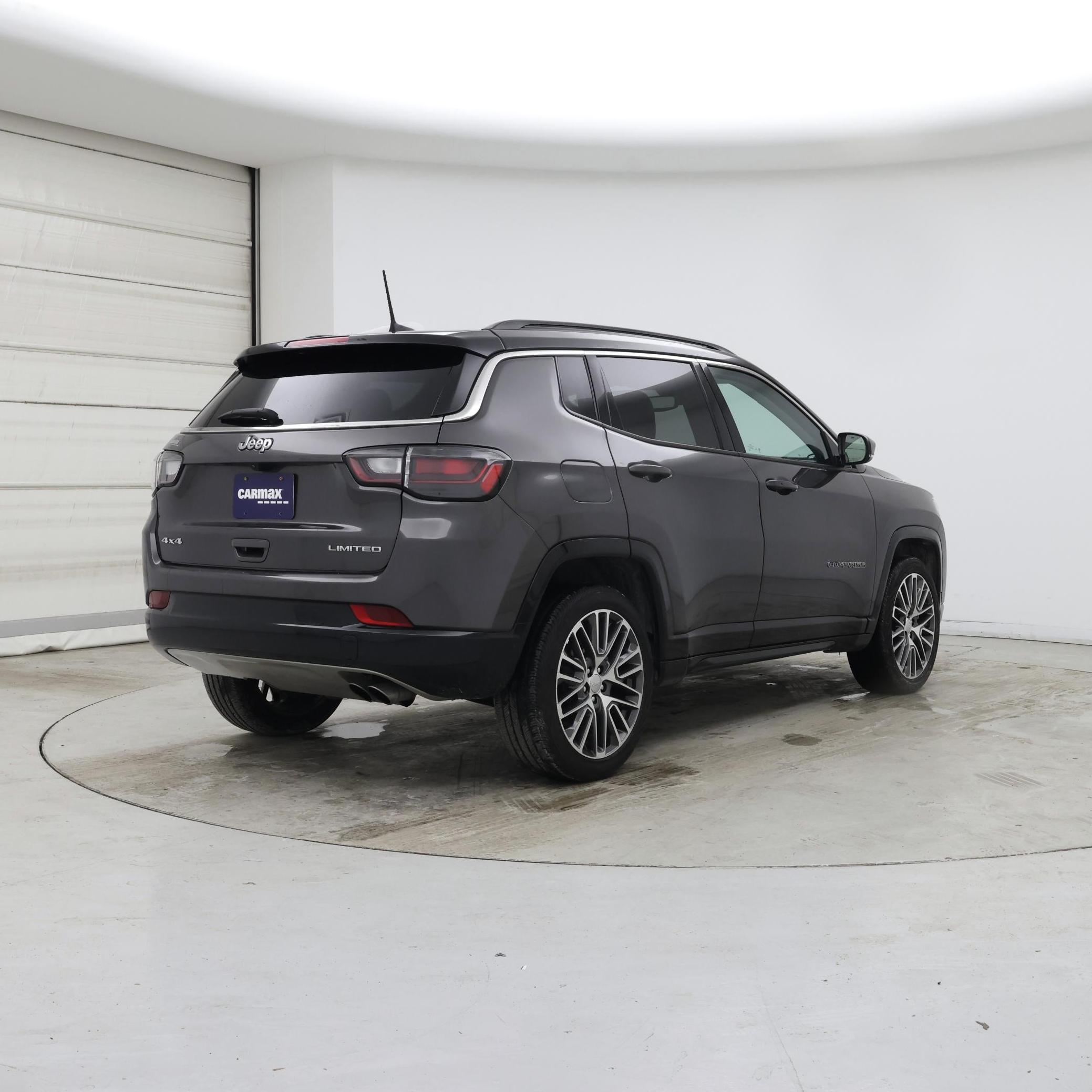 Thumbnail: 2022 Jeep Compass - 8