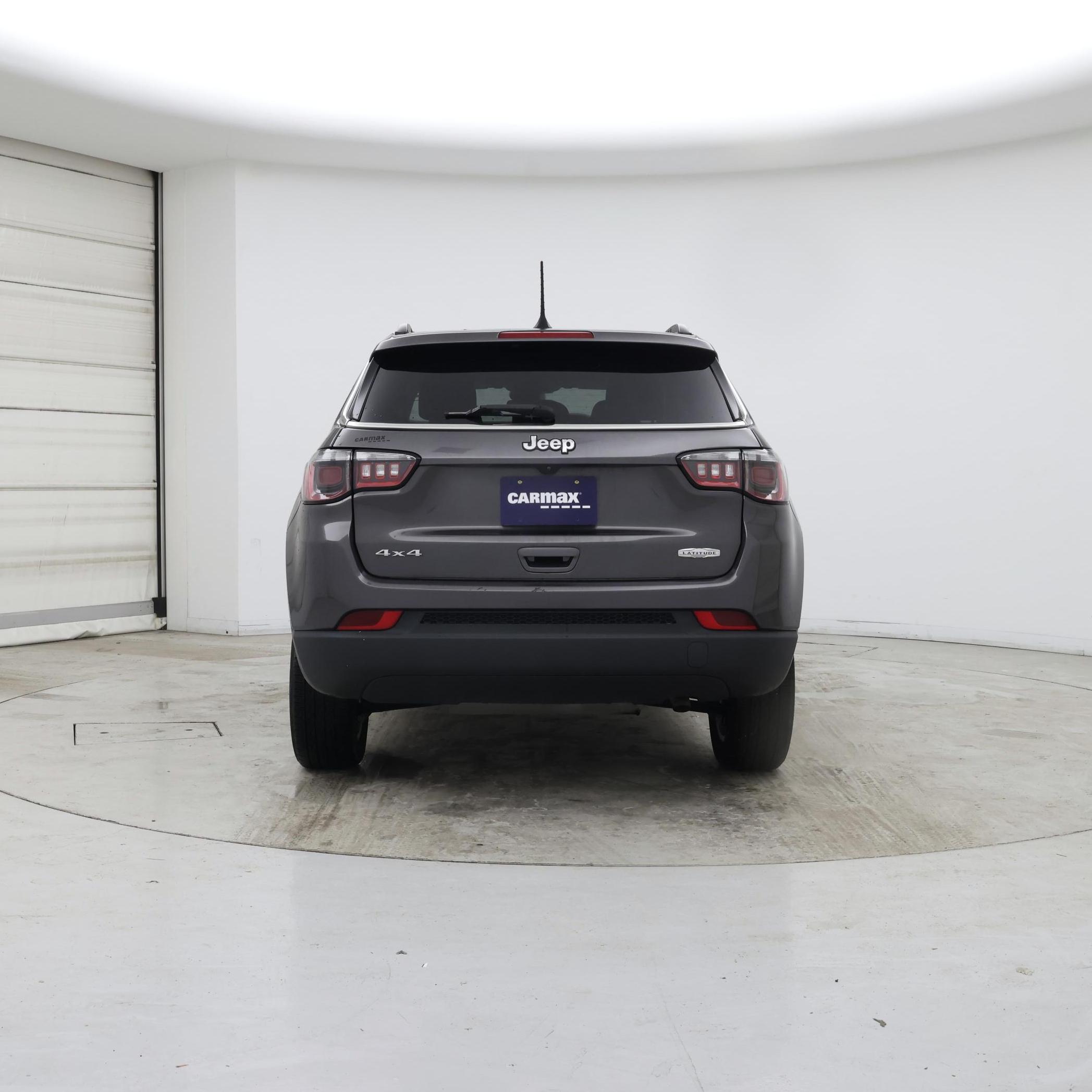 Thumbnail: 2022 Jeep Compass - 6