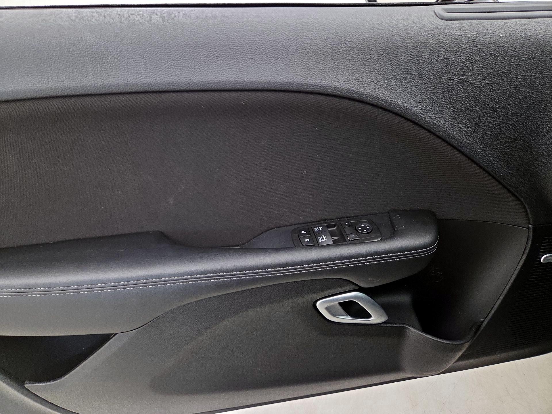 Thumbnail: 2022 Dodge Challenger - 12