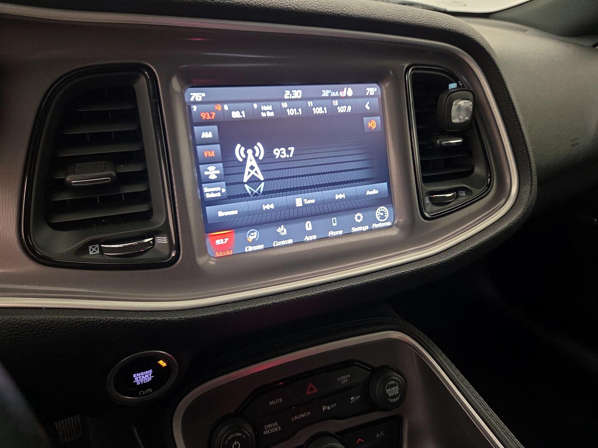 Thumbnail: 2022 Dodge Challenger - 15