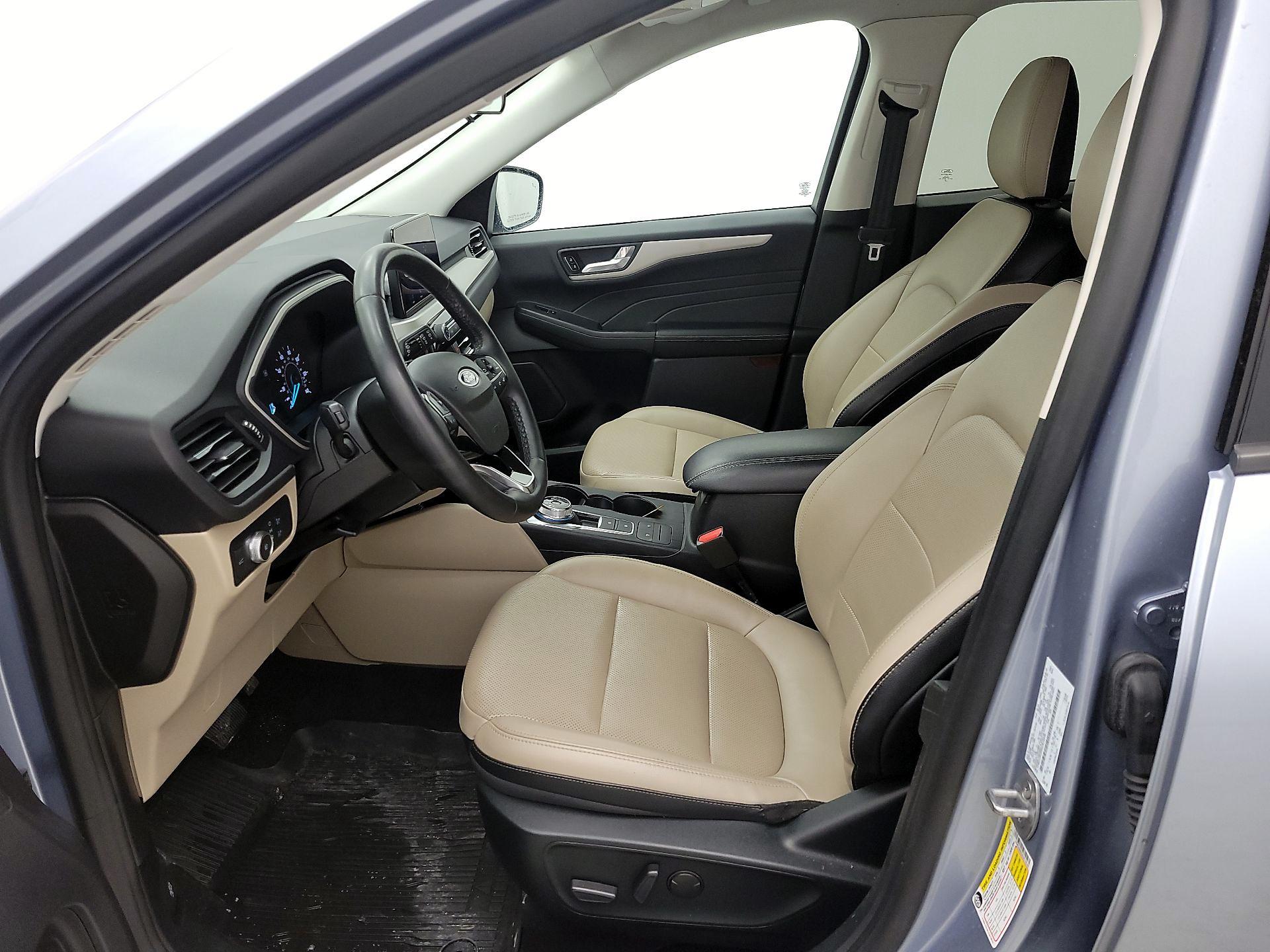 Thumbnail: 2022 Ford Escape - 11