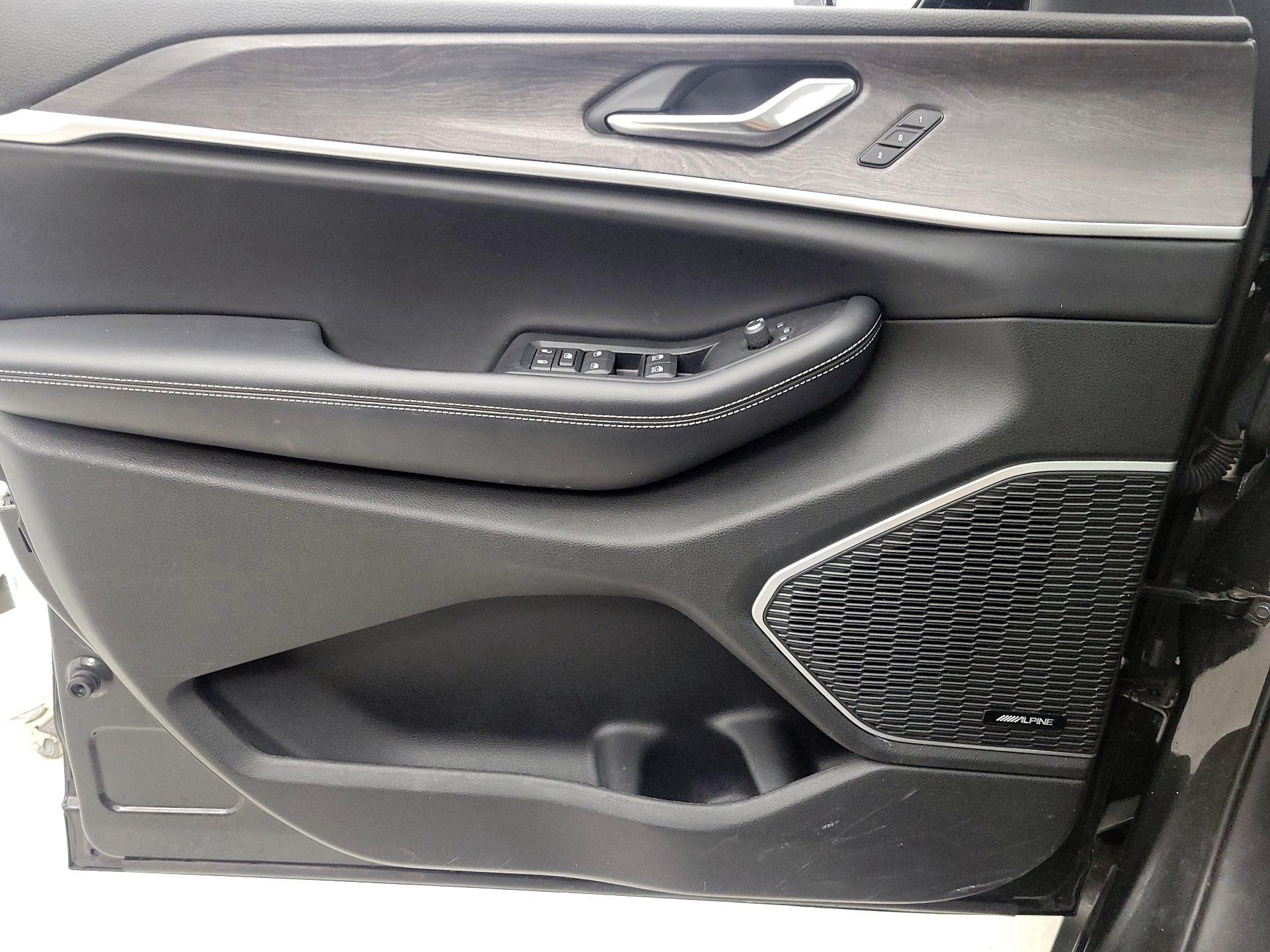 Thumbnail: 2022 Jeep Grand Cherokee L - 12