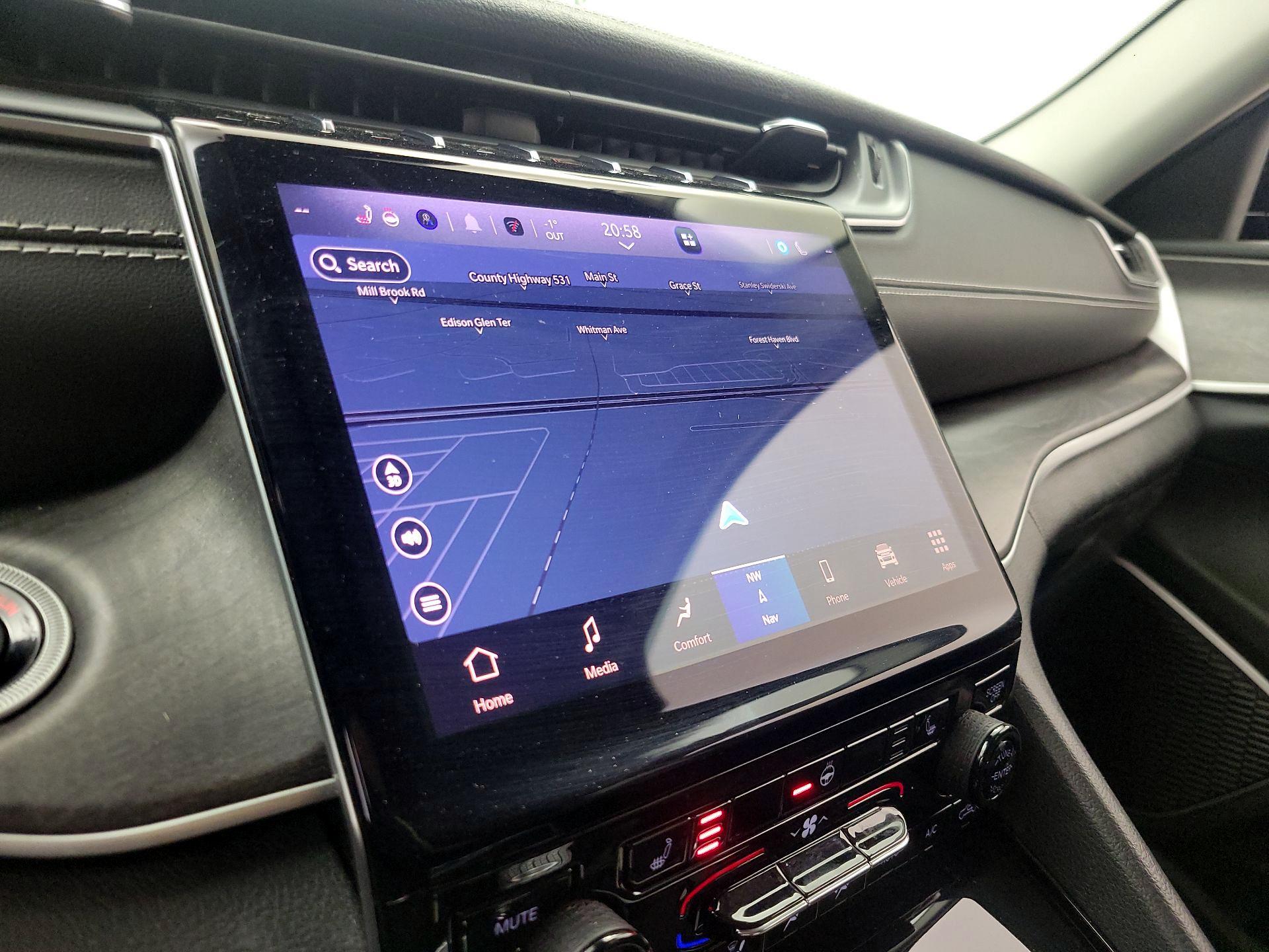 Thumbnail: 2022 Jeep Grand Cherokee L - 14