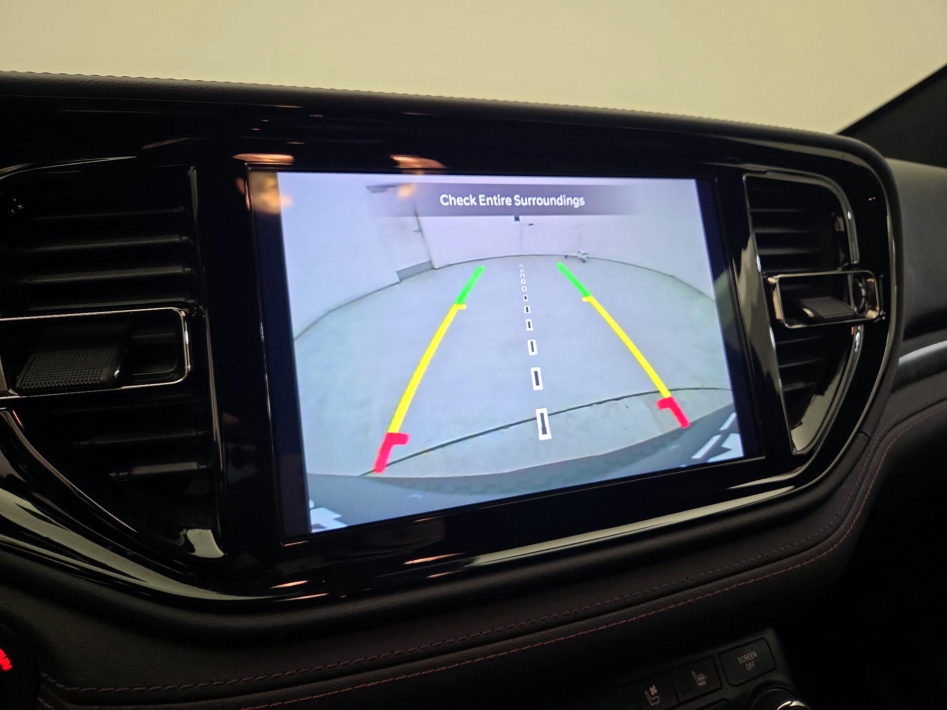 Thumbnail: 2022 Dodge Durango - 14